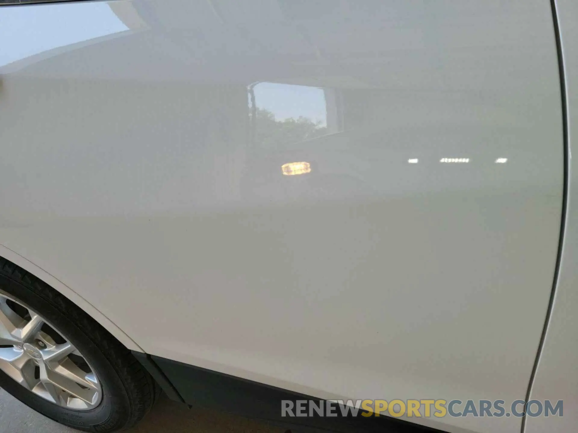 12 Photograph of a damaged car 3GNAXJEV1NL134916 CHEVROLET EQUINOX 2022