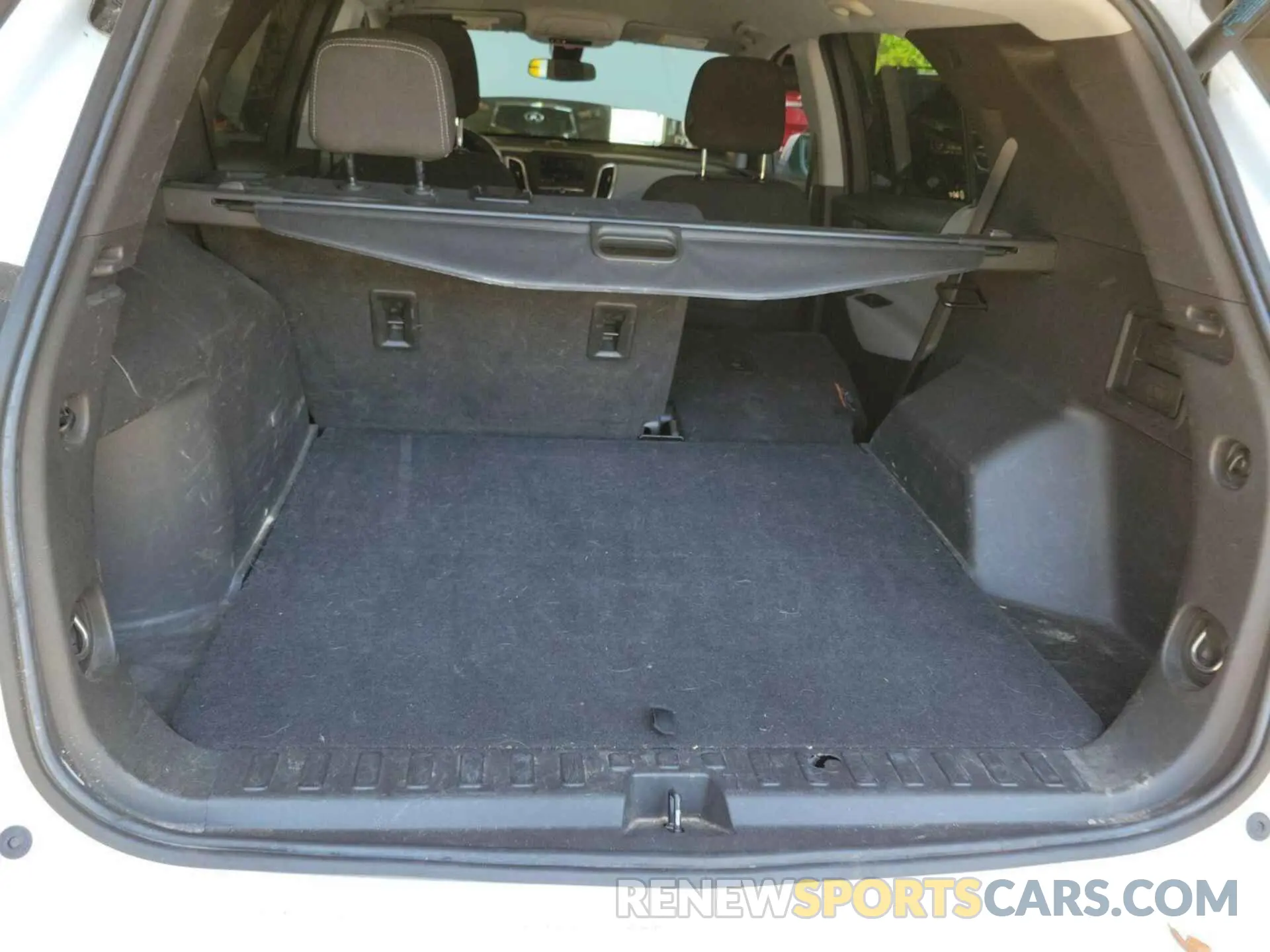 13 Photograph of a damaged car 3GNAXJEV1NL134916 CHEVROLET EQUINOX 2022