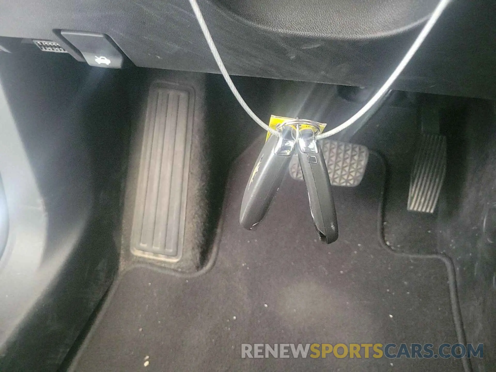 8 Photograph of a damaged car 3GNAXJEV1NL134916 CHEVROLET EQUINOX 2022