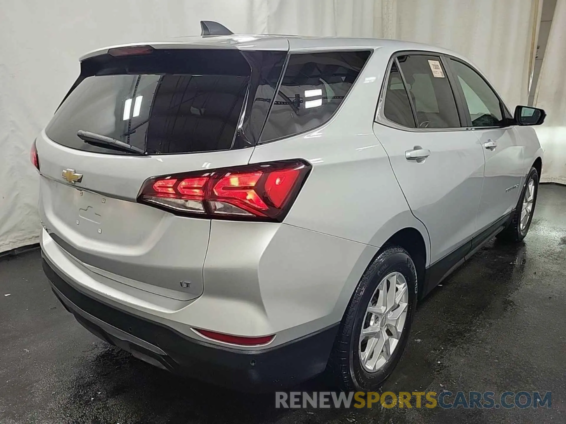 38 Photograph of a damaged car 3GNAXJEV2NL143687 CHEVROLET EQUINOX 2022