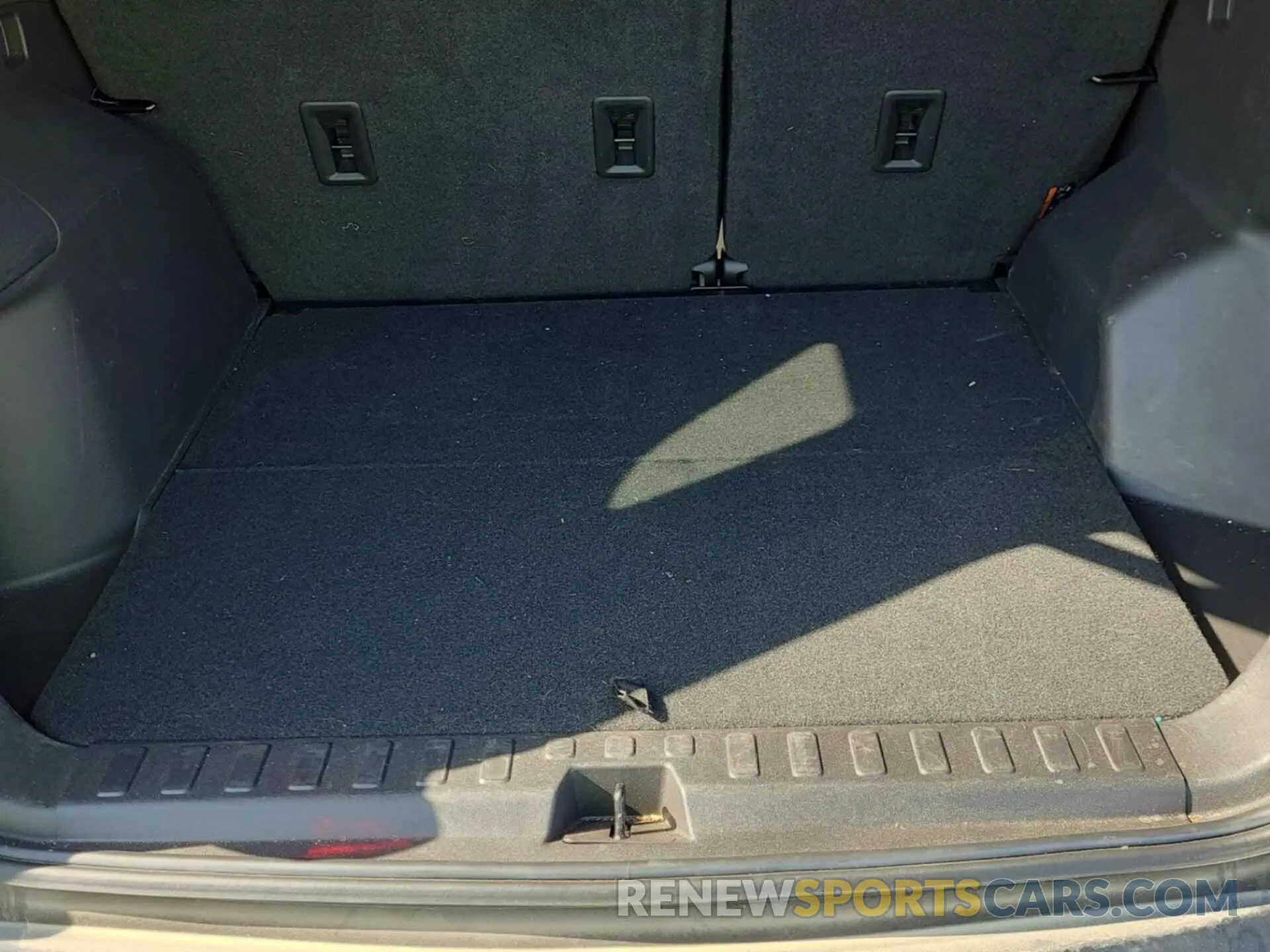 15 Photograph of a damaged car 3GNAXJEV3NL133959 CHEVROLET EQUINOX 2022