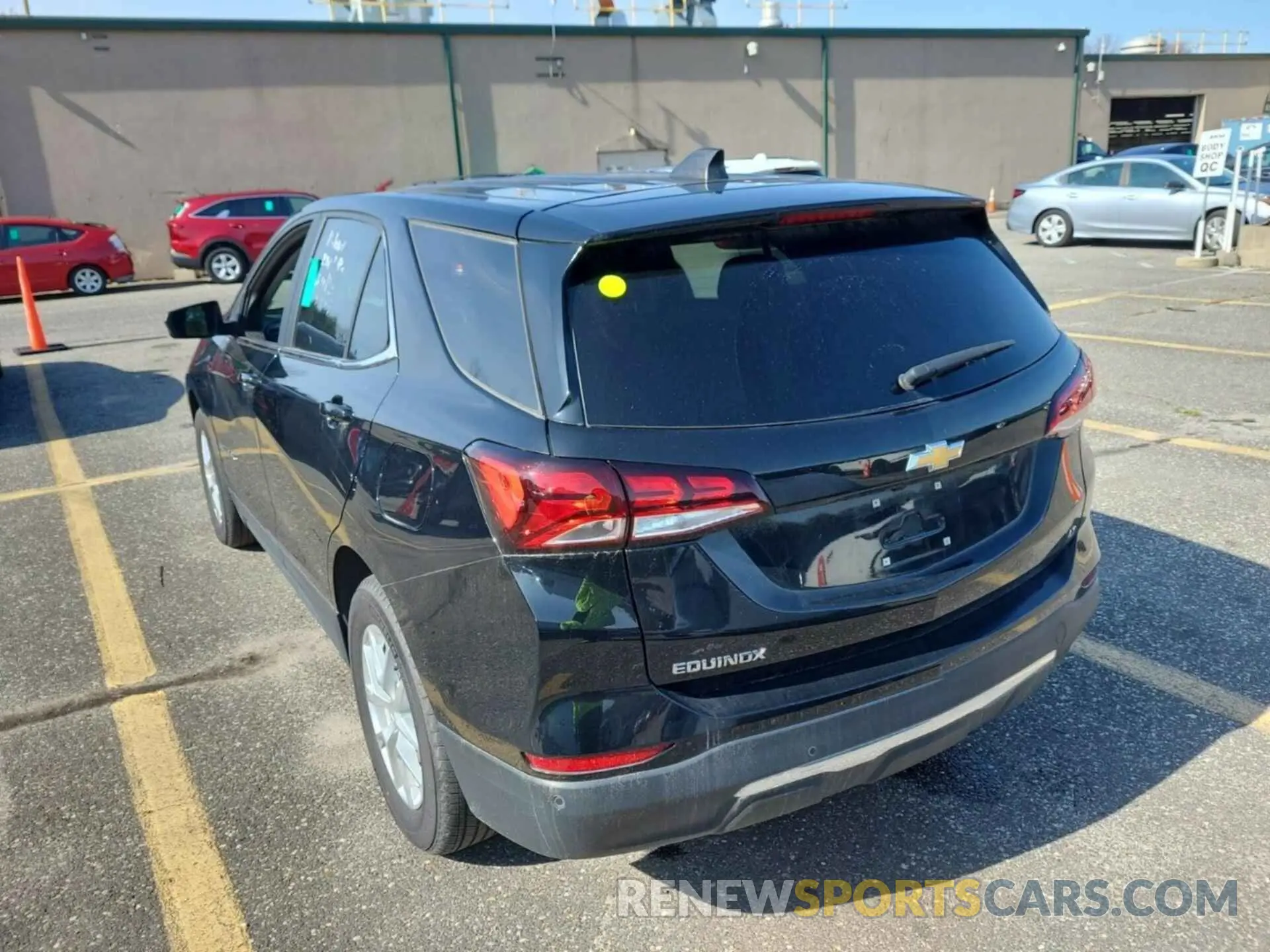 5 Photograph of a damaged car 3GNAXJEV3NL133959 CHEVROLET EQUINOX 2022