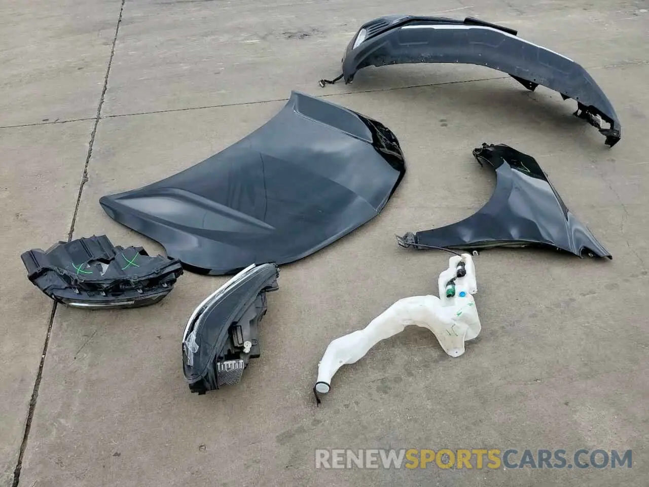 13 Photograph of a damaged car 3GNAXJEV3NL143083 CHEVROLET EQUINOX 2022