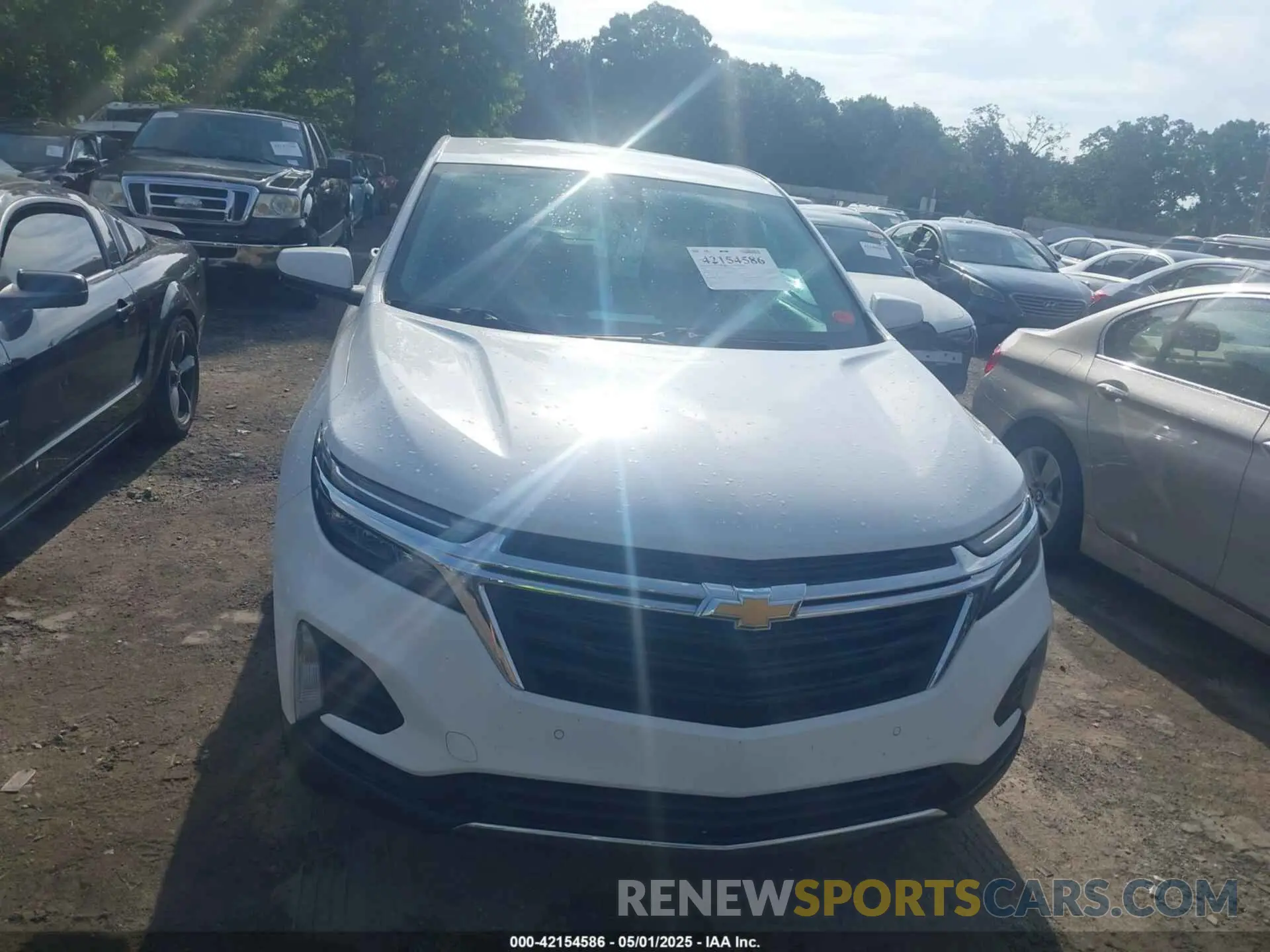 12 Photograph of a damaged car 3GNAXJEV3NL181171 CHEVROLET EQUINOX 2022