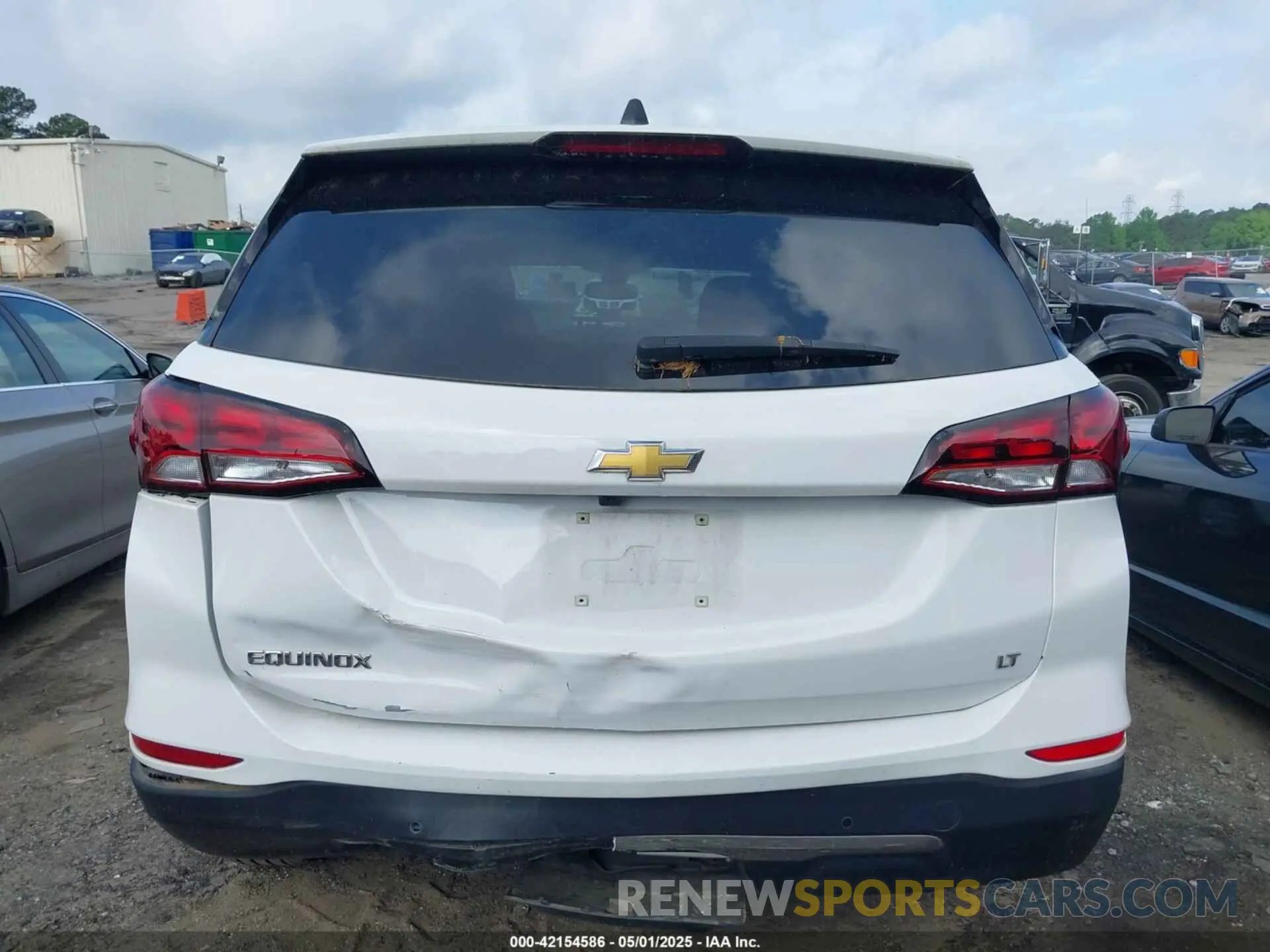 16 Photograph of a damaged car 3GNAXJEV3NL181171 CHEVROLET EQUINOX 2022