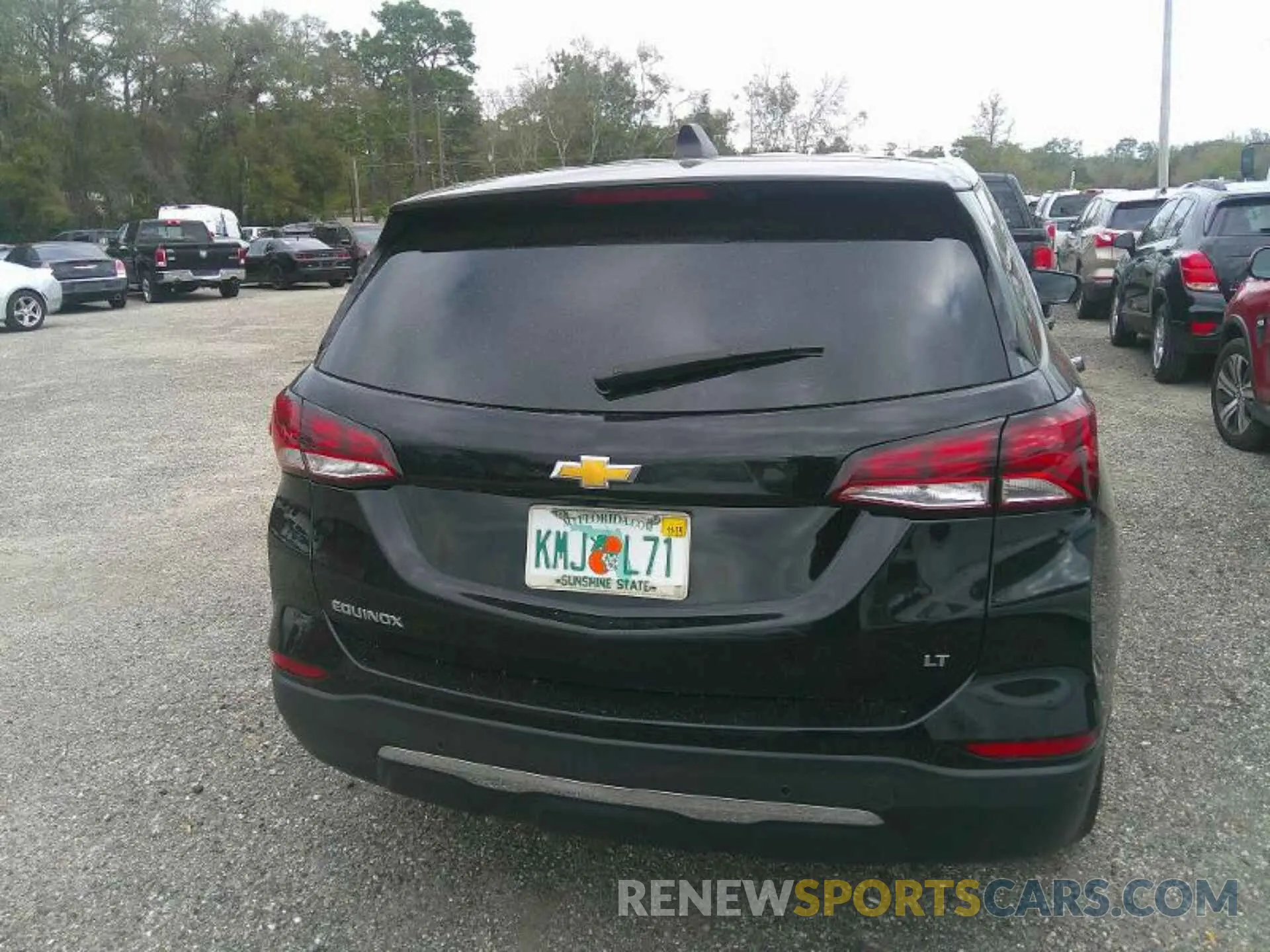 10 Photograph of a damaged car 3GNAXJEV5NL130786 CHEVROLET EQUINOX 2022
