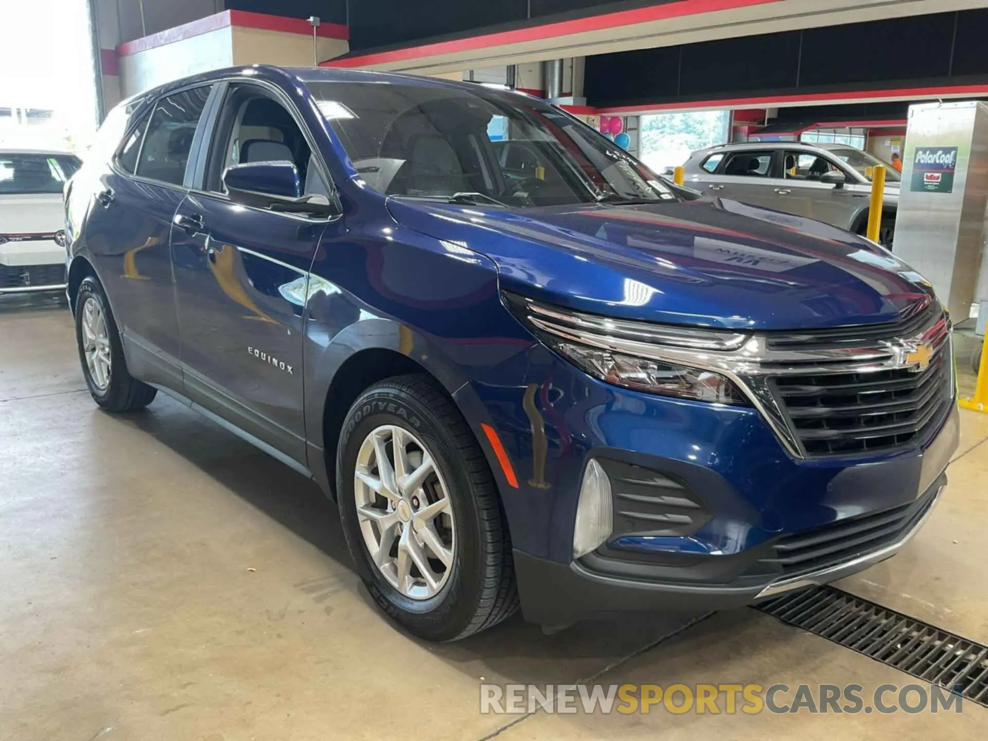 21 Photograph of a damaged car 3GNAXJEV6NL132398 CHEVROLET EQUINOX 2022