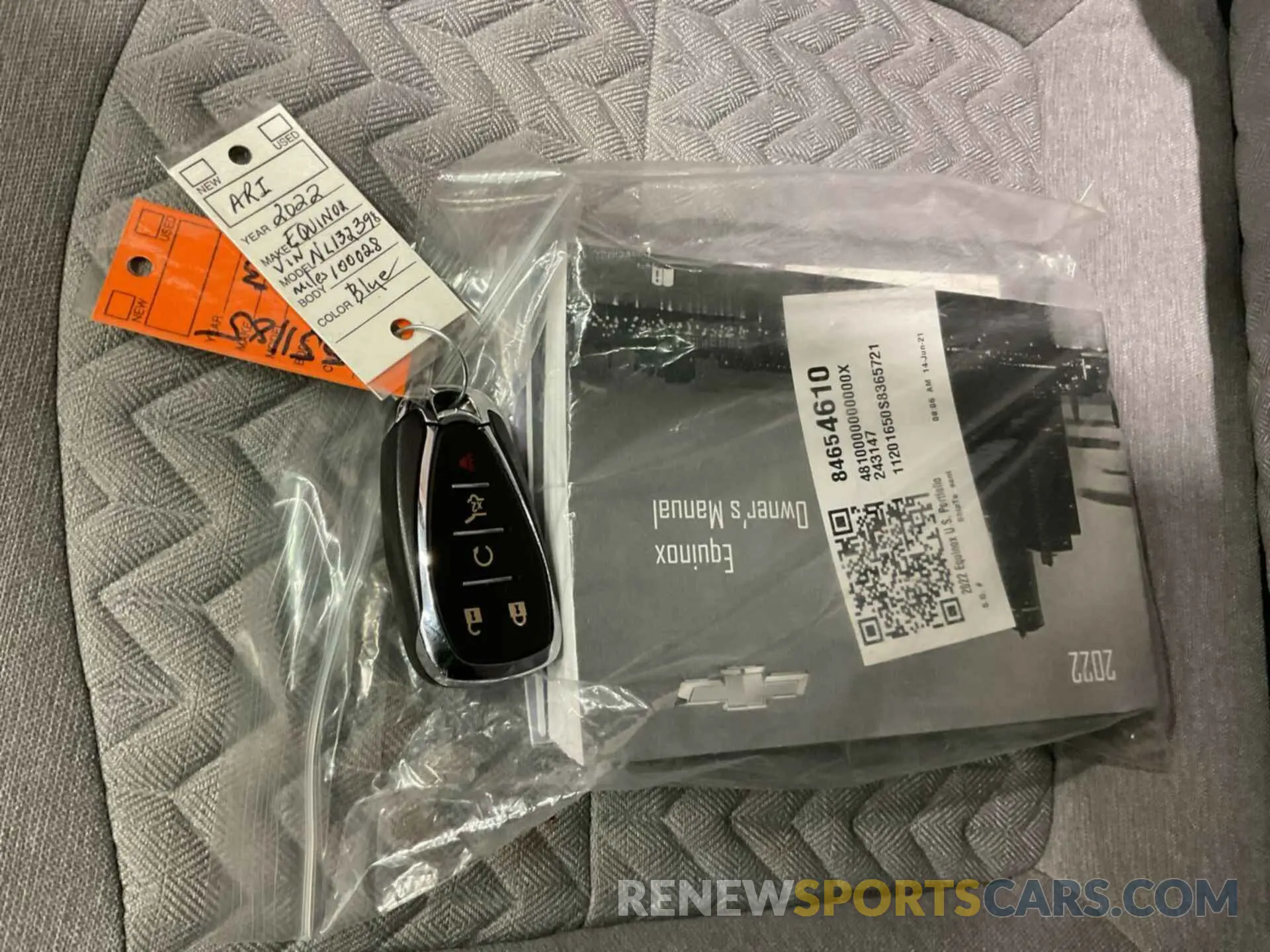 32 Photograph of a damaged car 3GNAXJEV6NL132398 CHEVROLET EQUINOX 2022