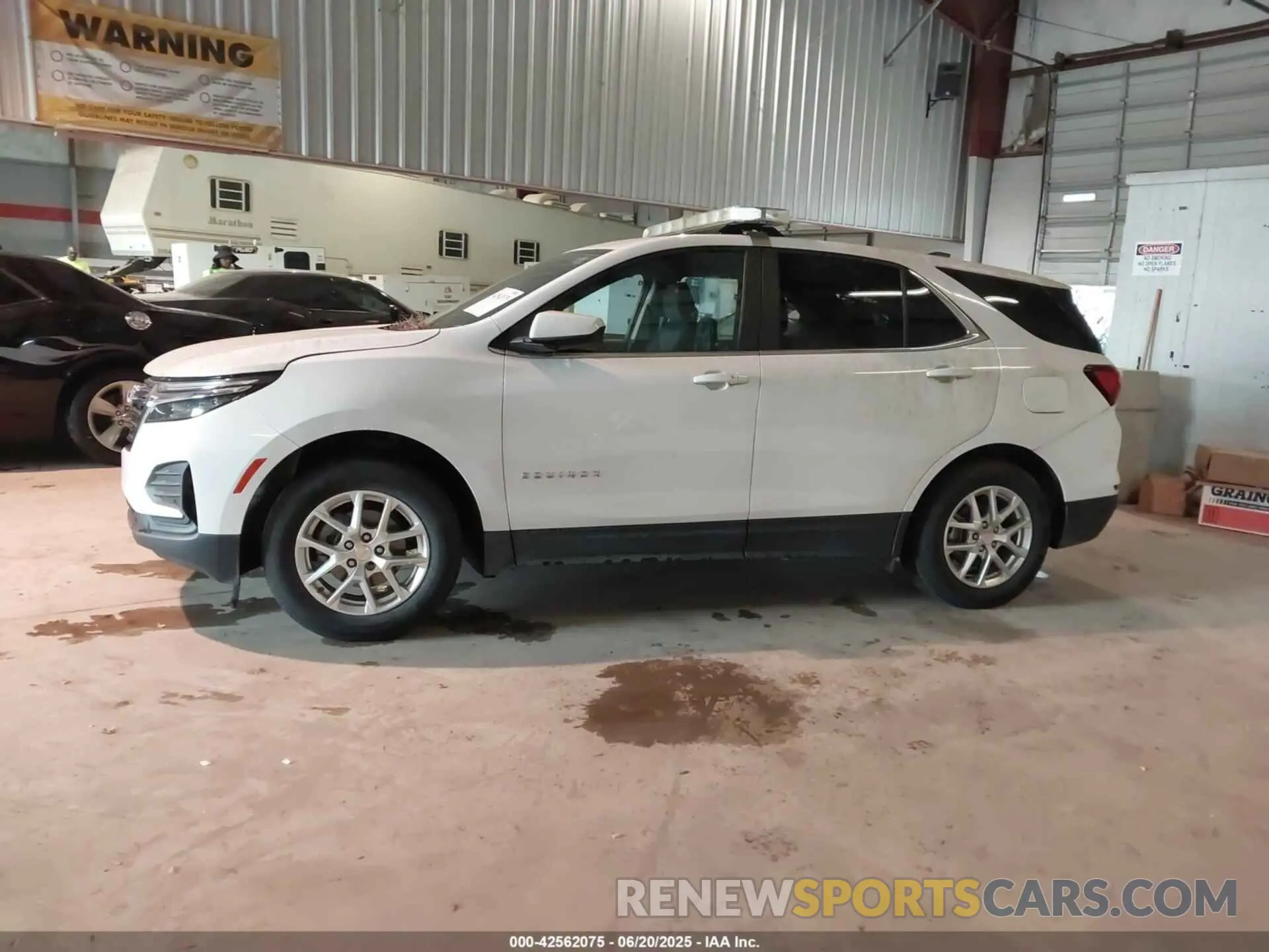 14 Photograph of a damaged car 3GNAXJEV6NL133051 CHEVROLET EQUINOX 2022