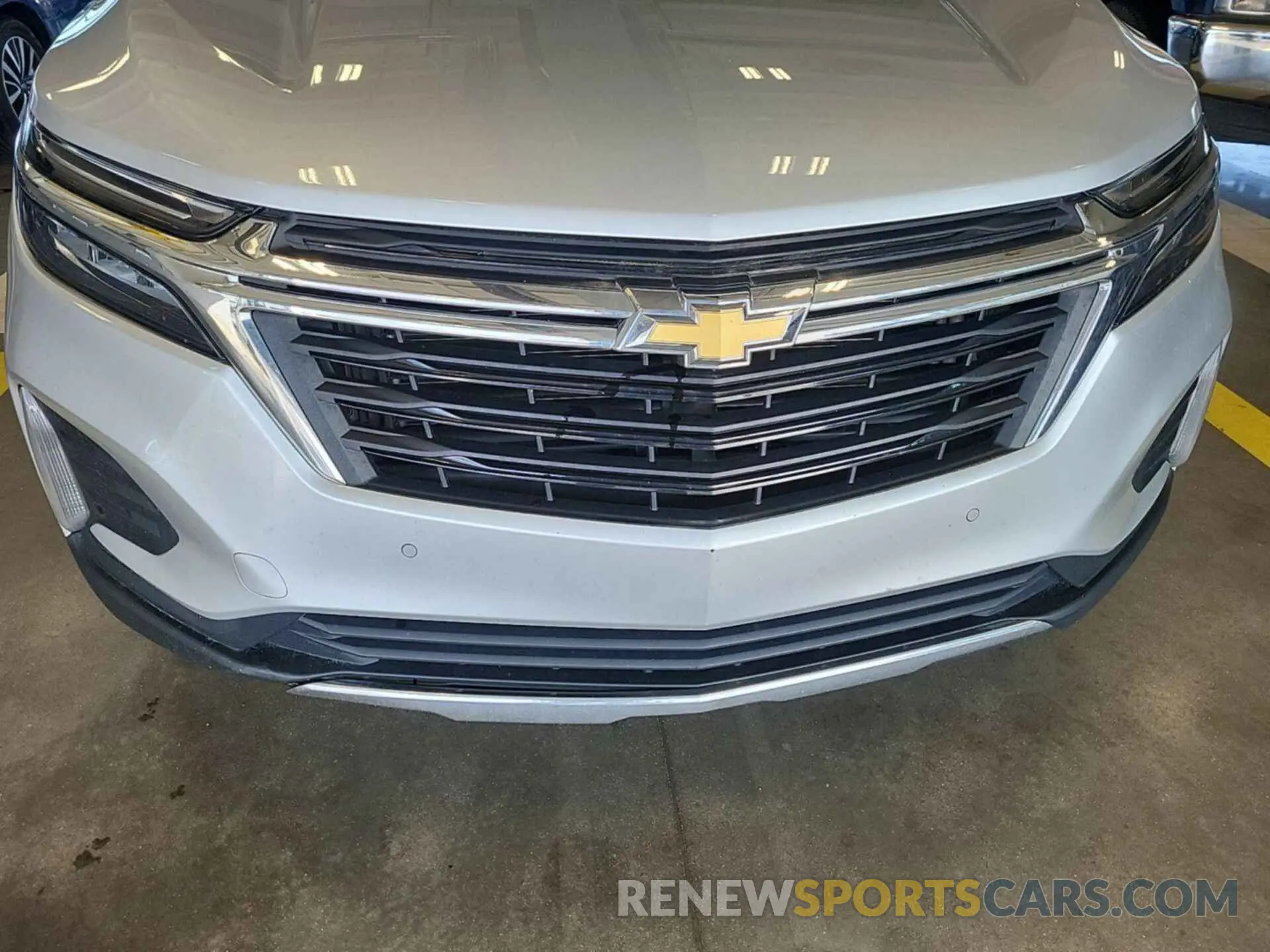 2 Photograph of a damaged car 3GNAXJEV7NL134984 CHEVROLET EQUINOX 2022