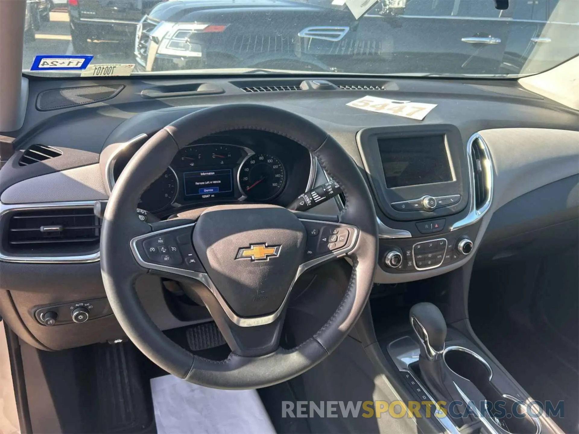 9 Photograph of a damaged car 3GNAXJEV8NL134959 CHEVROLET EQUINOX 2022