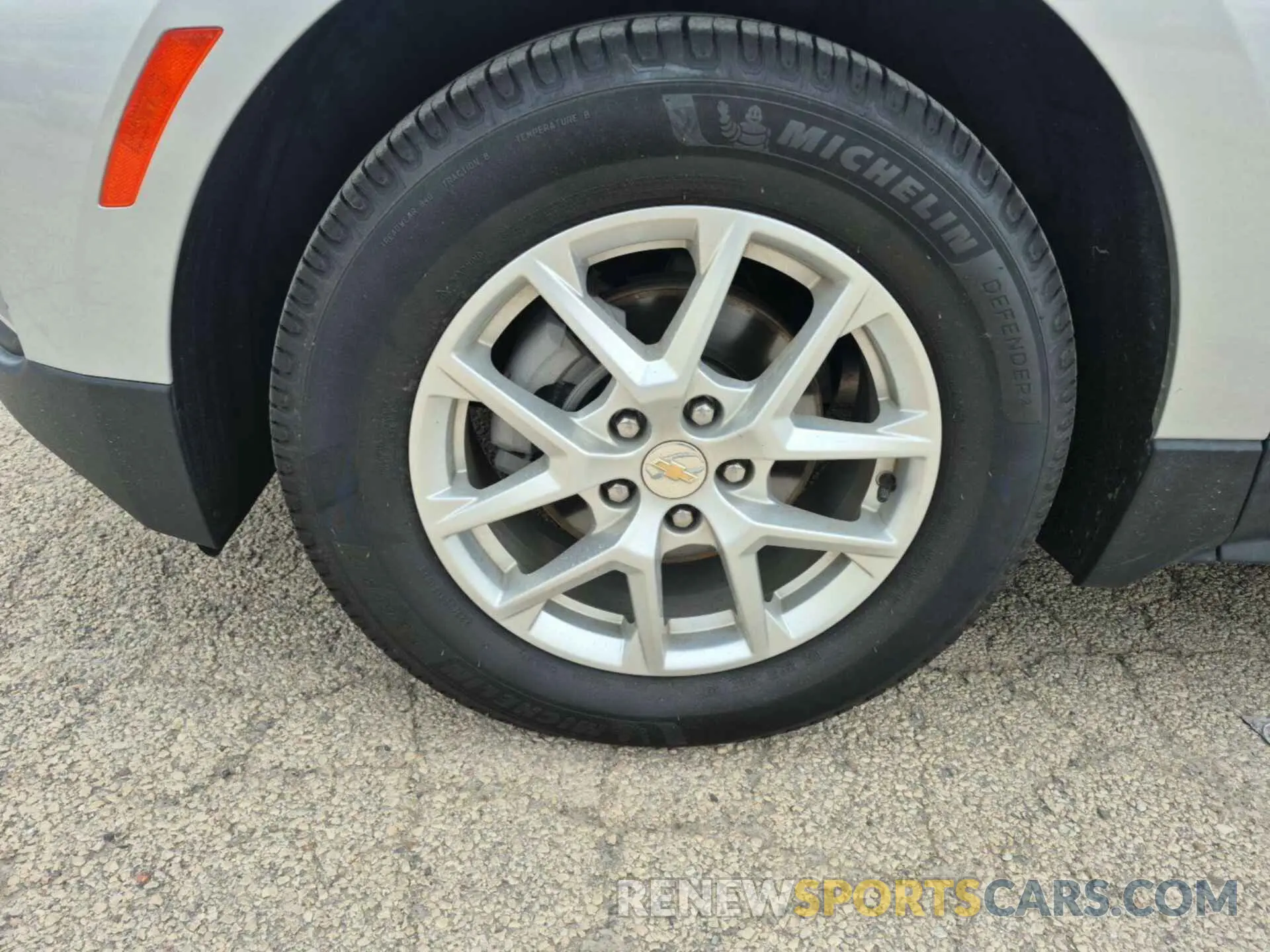 12 Photograph of a damaged car 3GNAXJEV9NS158306 CHEVROLET EQUINOX 2022
