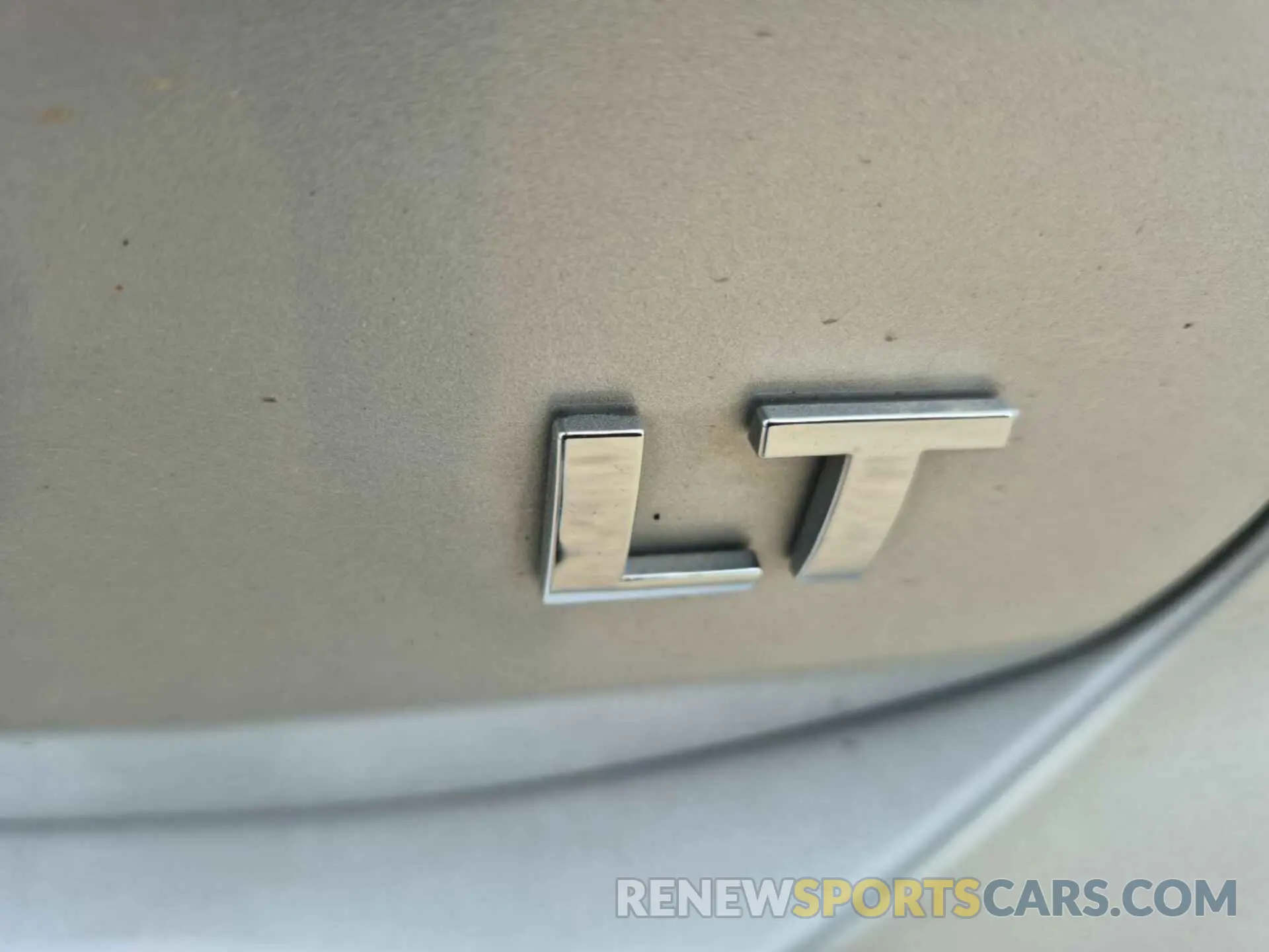 2 Photograph of a damaged car 3GNAXJEV9NS158306 CHEVROLET EQUINOX 2022