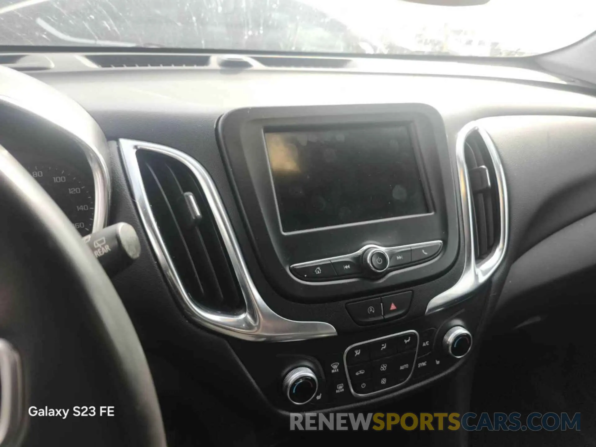 2 Photograph of a damaged car 3GNAXJEVXNL133702 CHEVROLET EQUINOX 2022