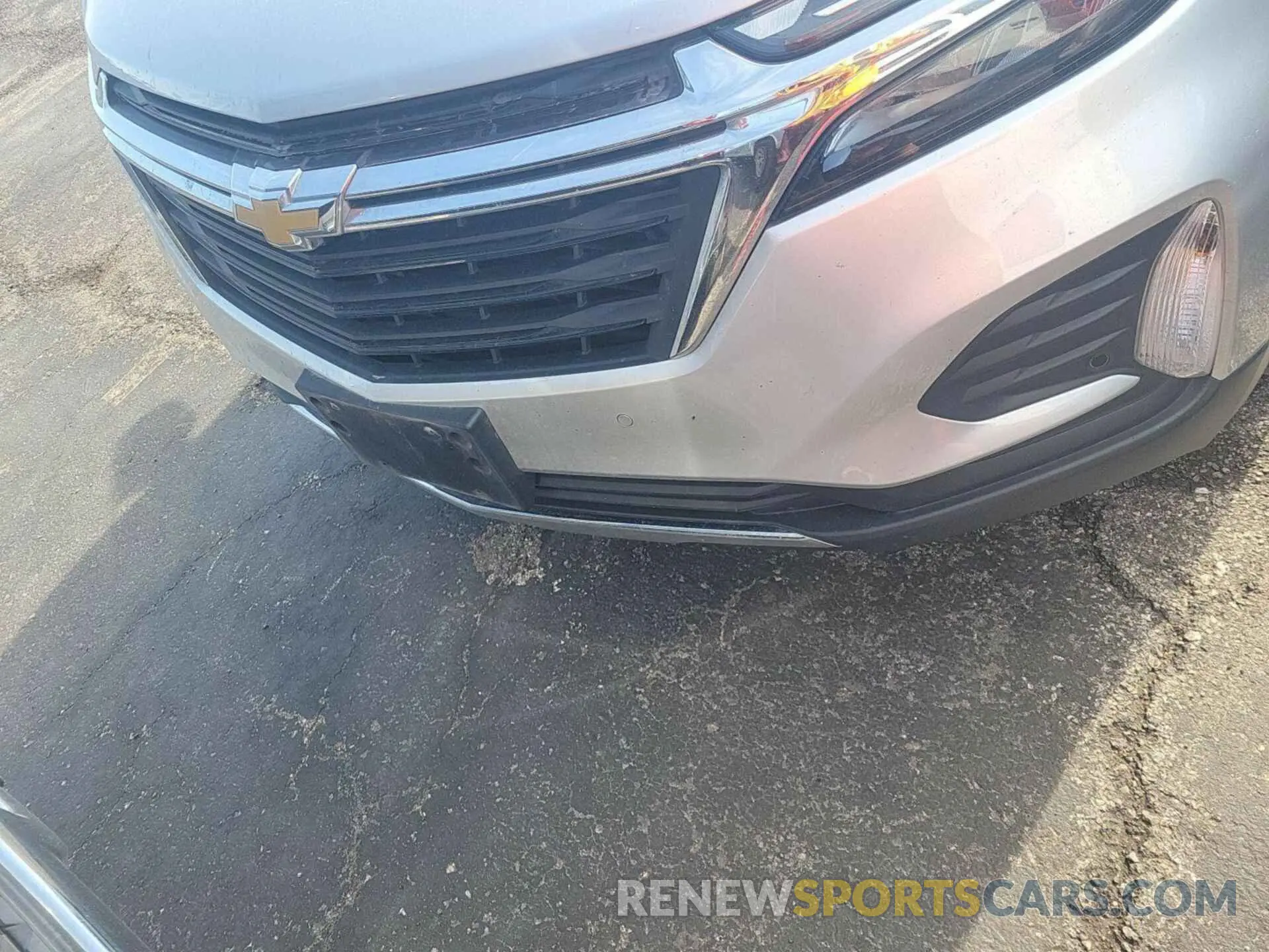 19 Photograph of a damaged car 3GNAXJEVXNL143436 CHEVROLET EQUINOX 2022
