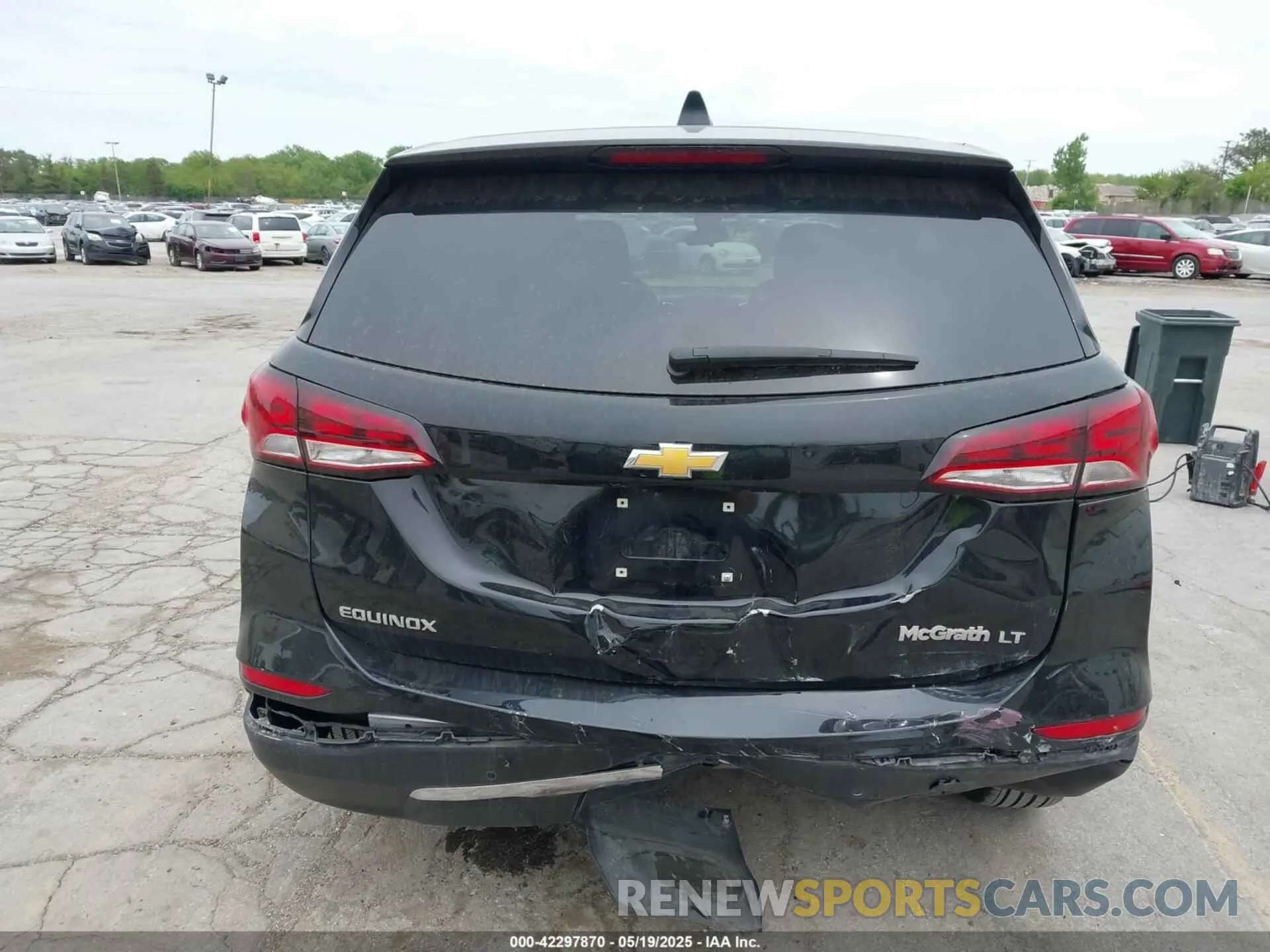 16 Photograph of a damaged car 3GNAXKEV0NL108832 CHEVROLET EQUINOX 2022