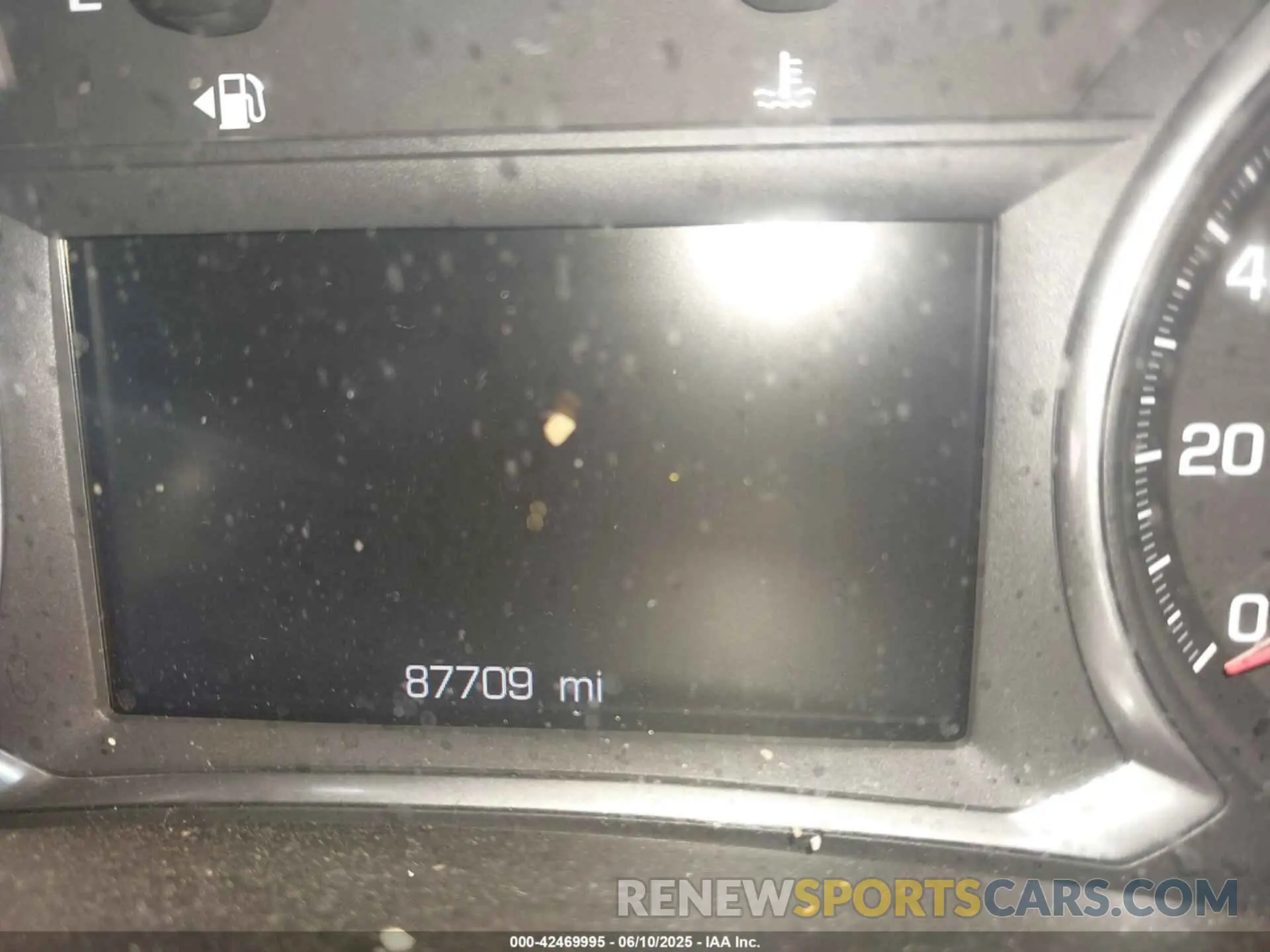 14 Photograph of a damaged car 3GNAXKEV0NL170053 CHEVROLET EQUINOX 2022