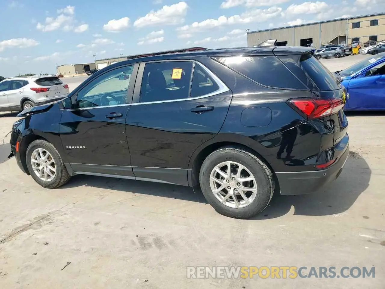 2 Photograph of a damaged car 3GNAXKEV0NL223012 CHEVROLET EQUINOX 2022