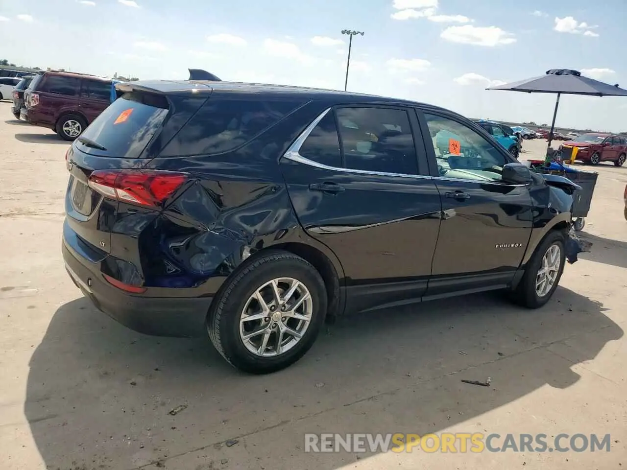 3 Photograph of a damaged car 3GNAXKEV0NL223012 CHEVROLET EQUINOX 2022