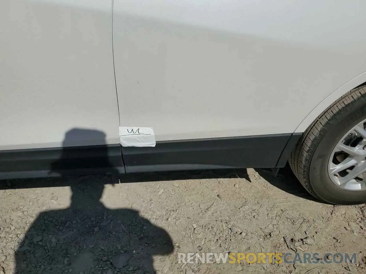 13 Photograph of a damaged car 3GNAXKEV0NL227352 CHEVROLET EQUINOX 2022