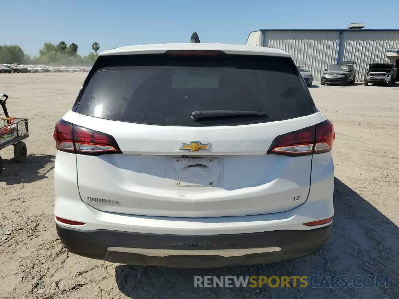 6 Photograph of a damaged car 3GNAXKEV0NL227352 CHEVROLET EQUINOX 2022
