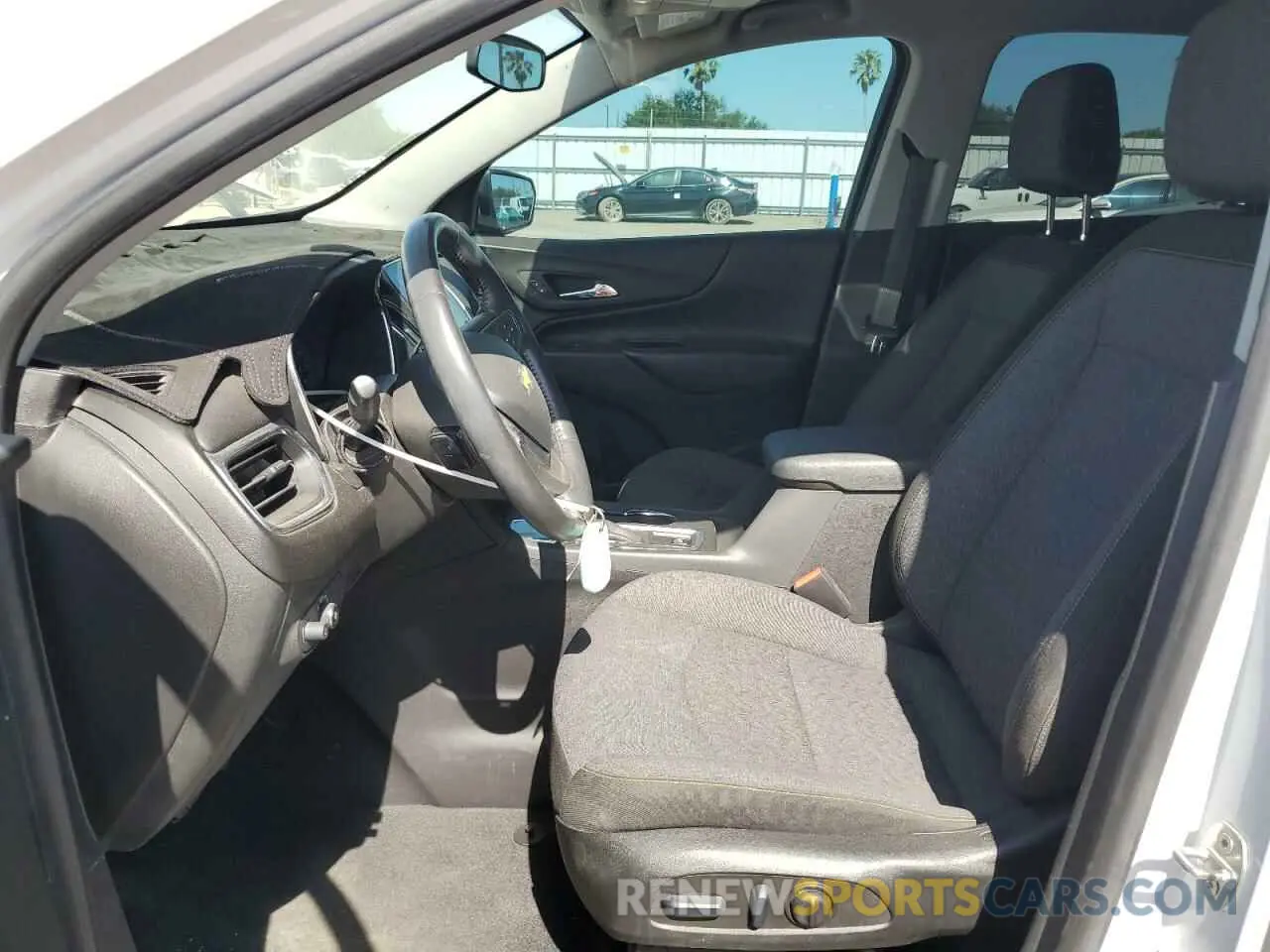 7 Photograph of a damaged car 3GNAXKEV0NL227352 CHEVROLET EQUINOX 2022