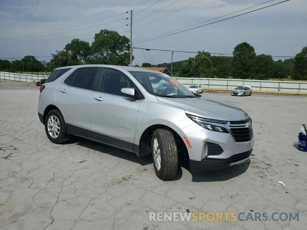 4 Photograph of a damaged car 3GNAXKEV0NS192771 CHEVROLET EQUINOX 2022