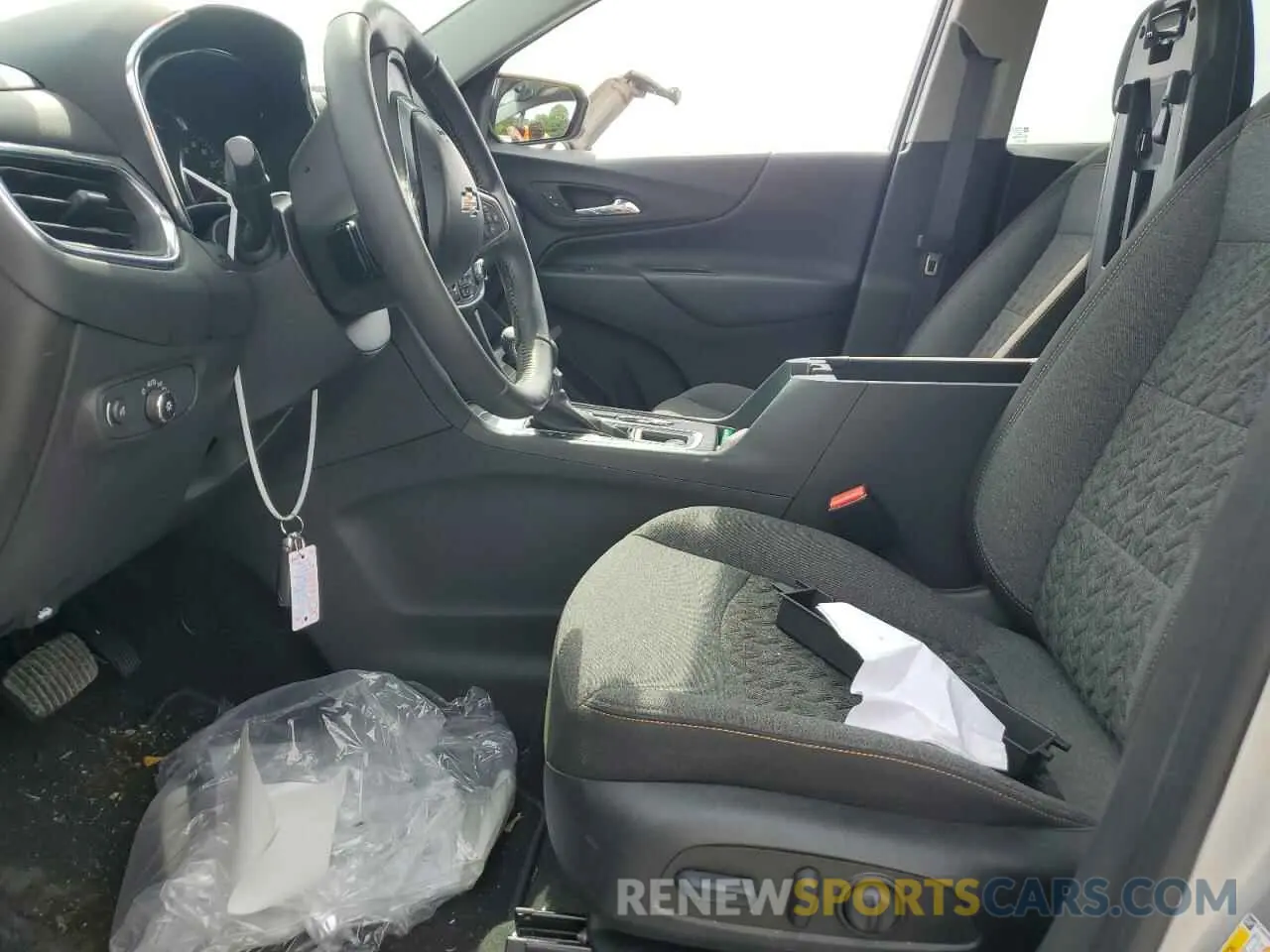 7 Photograph of a damaged car 3GNAXKEV0NS192771 CHEVROLET EQUINOX 2022
