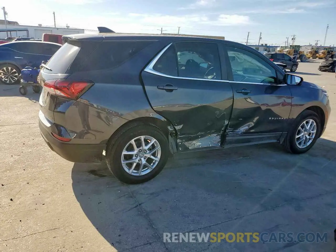 3 Photograph of a damaged car 3GNAXKEV0NS197484 CHEVROLET EQUINOX 2022