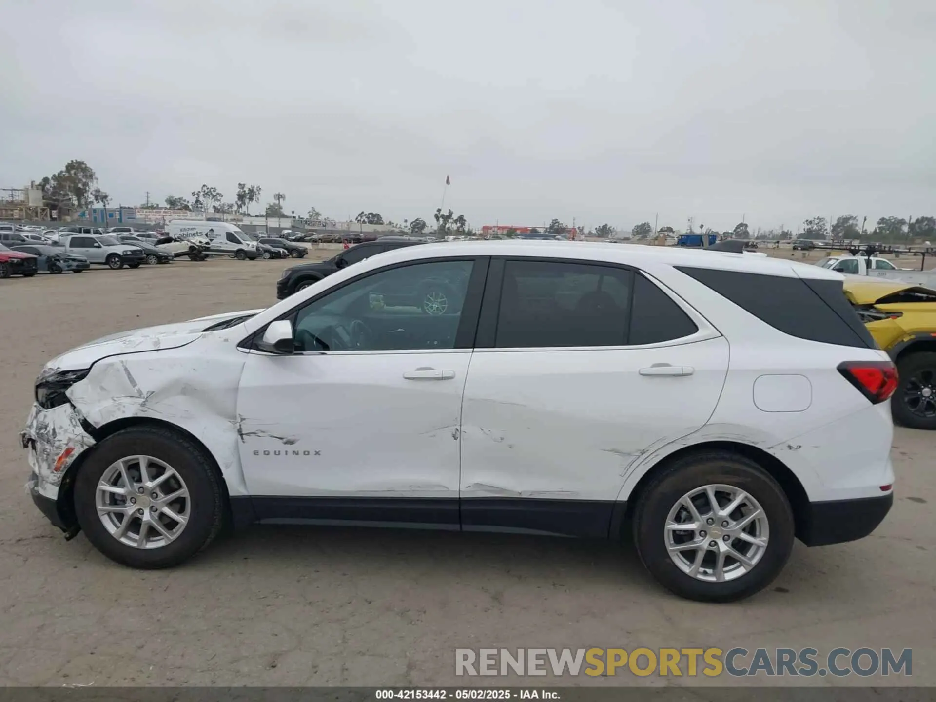 14 Photograph of a damaged car 3GNAXKEV1NL112856 CHEVROLET EQUINOX 2022