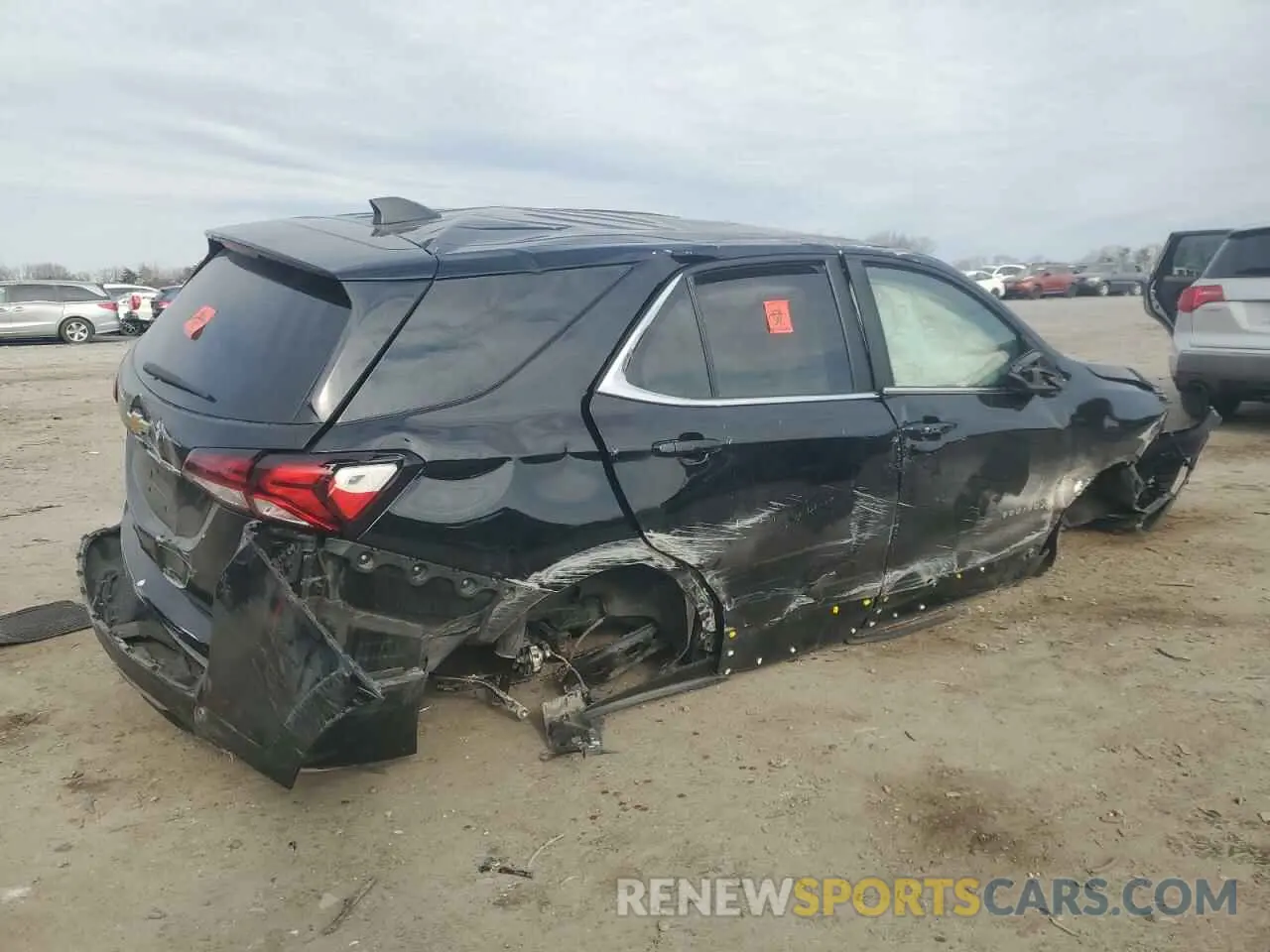 3 Photograph of a damaged car 3GNAXKEV1NL115238 CHEVROLET EQUINOX 2022