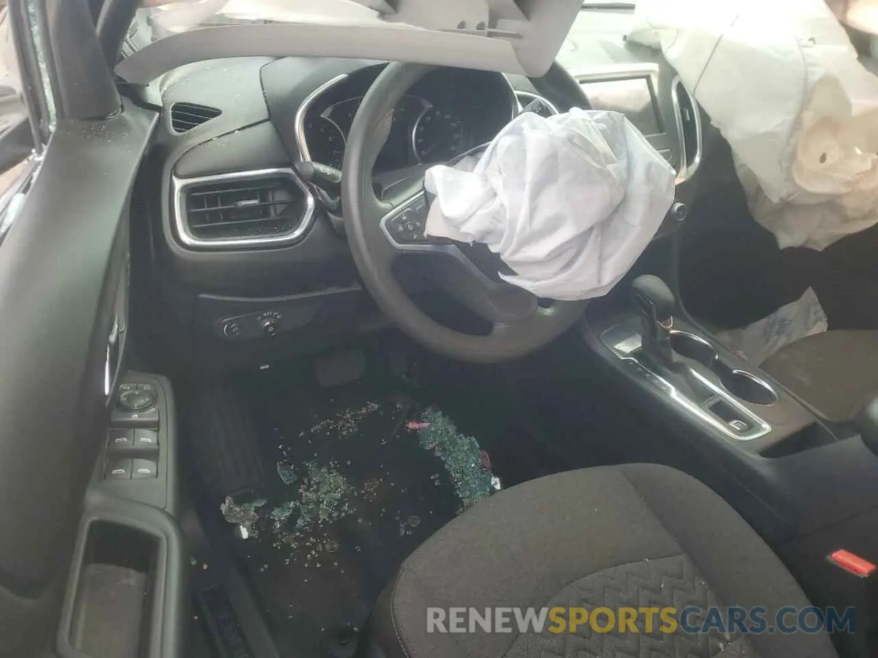 8 Photograph of a damaged car 3GNAXKEV1NL115238 CHEVROLET EQUINOX 2022