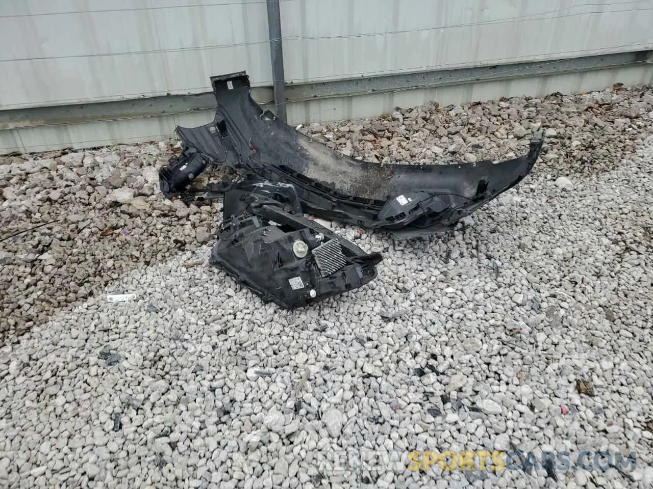 13 Photograph of a damaged car 3GNAXKEV1NL123002 CHEVROLET EQUINOX 2022