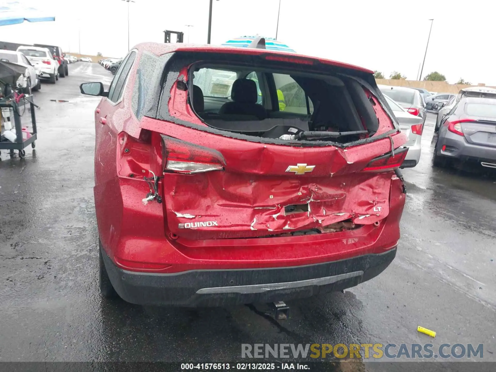 6 Photograph of a damaged car 3GNAXKEV1NL183605 CHEVROLET EQUINOX 2022