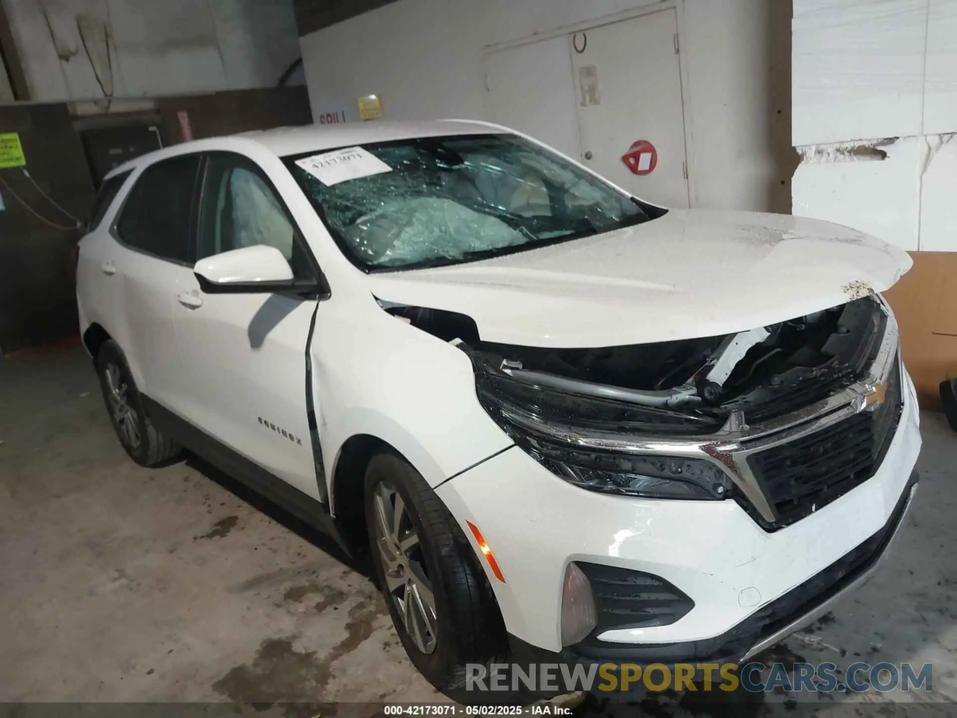 1 Photograph of a damaged car 3GNAXKEV1NL201617 CHEVROLET EQUINOX 2022