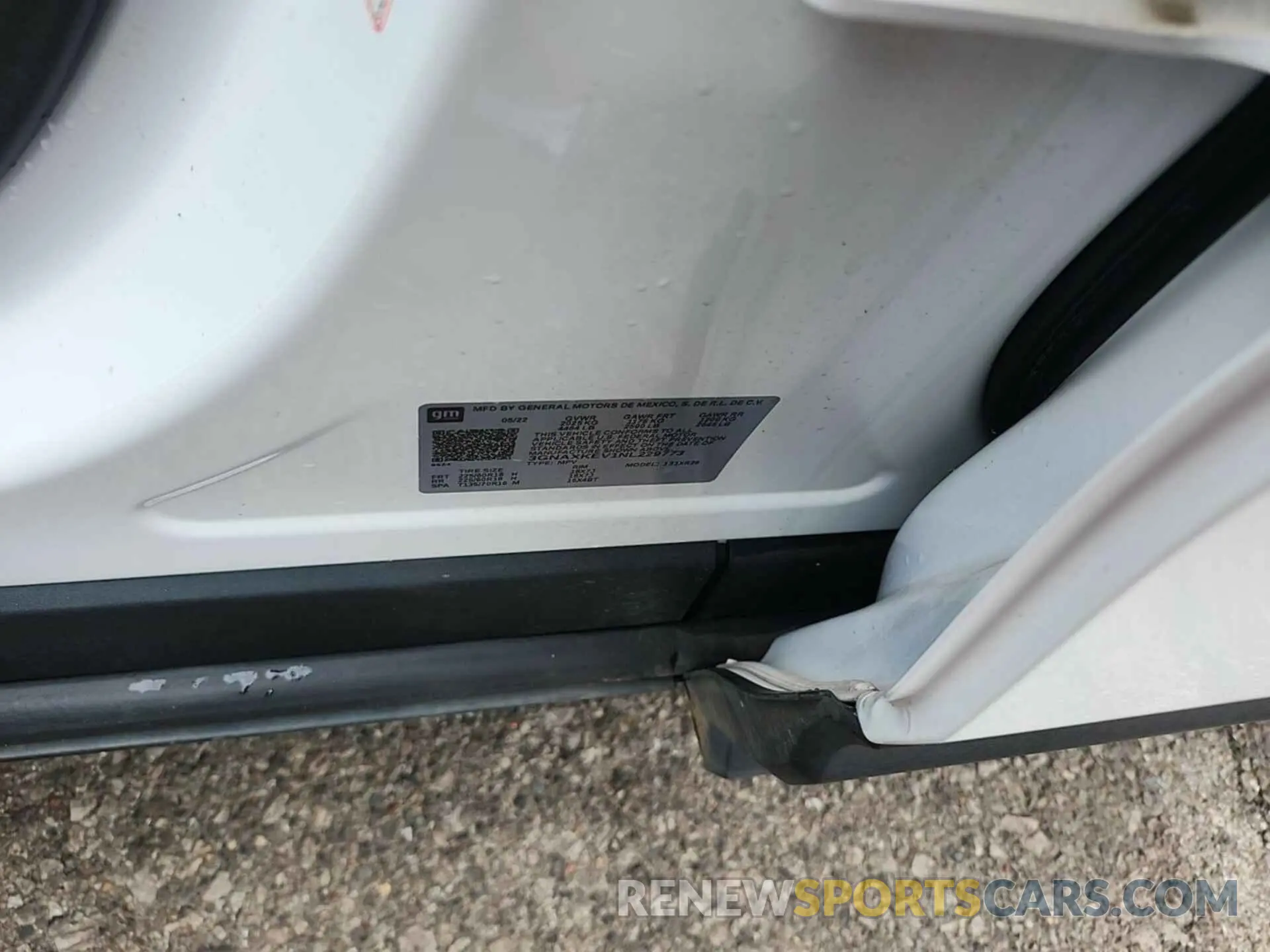 25 Photograph of a damaged car 3GNAXKEV1NL229773 CHEVROLET EQUINOX 2022