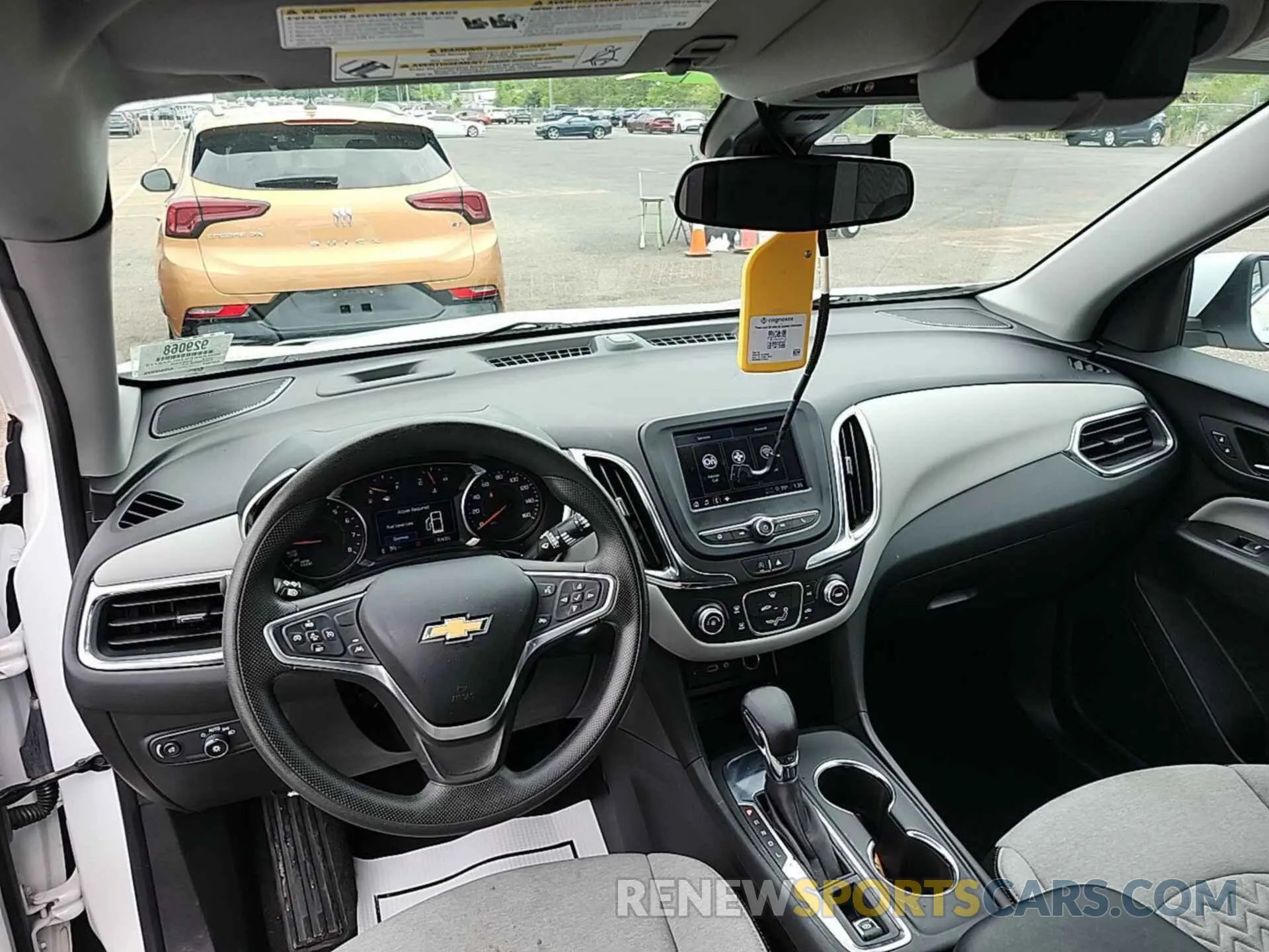 27 Photograph of a damaged car 3GNAXKEV1NL229773 CHEVROLET EQUINOX 2022