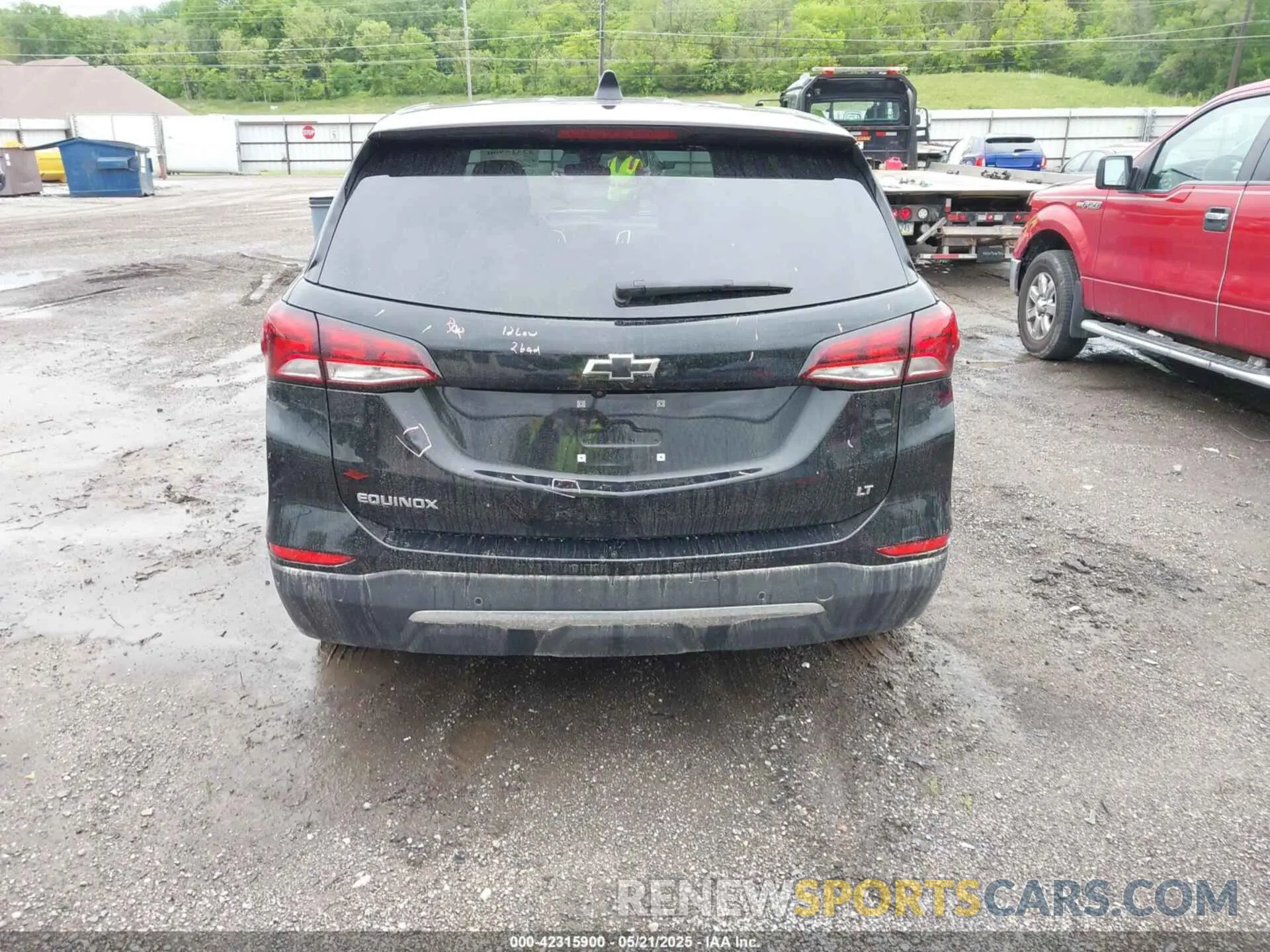 16 Photograph of a damaged car 3GNAXKEV1NL237663 CHEVROLET EQUINOX 2022