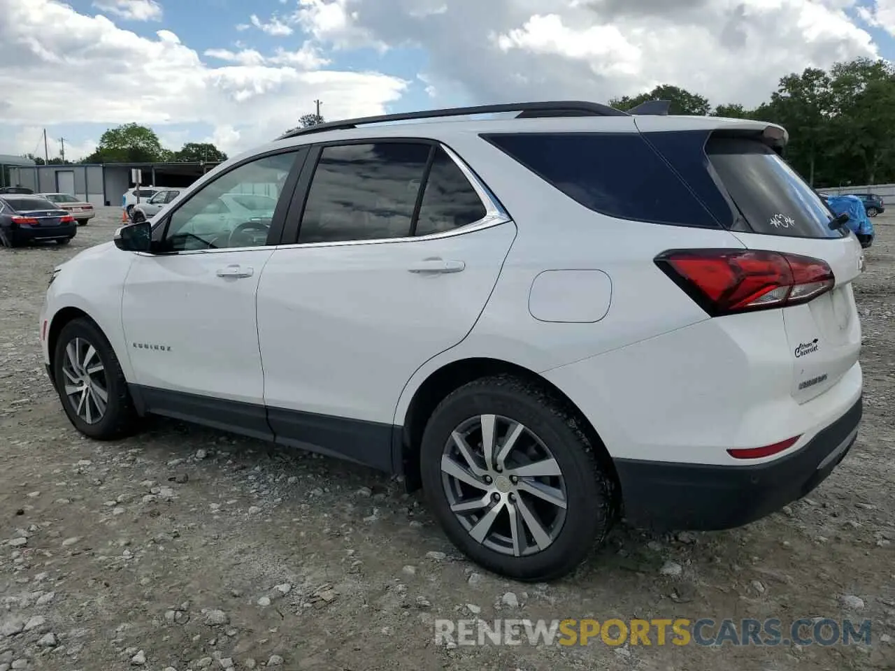 2 Photograph of a damaged car 3GNAXKEV1NL292047 CHEVROLET EQUINOX 2022