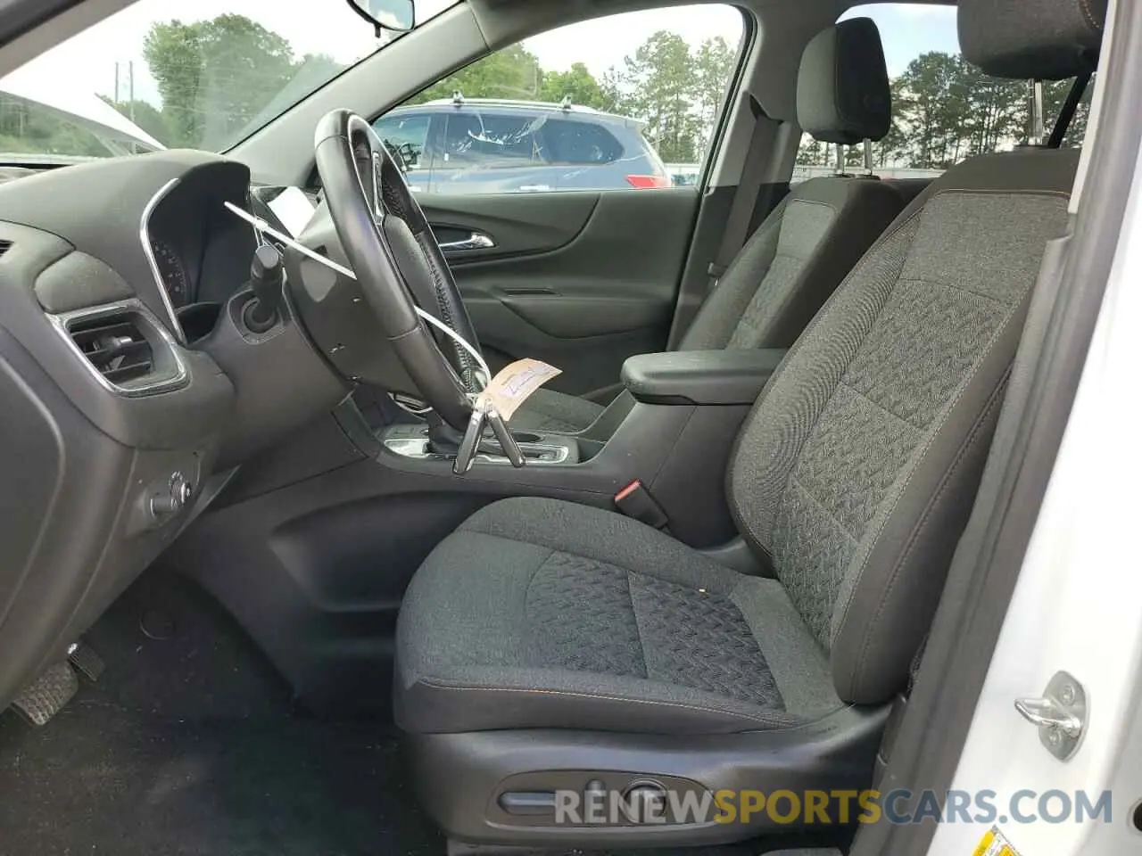 7 Photograph of a damaged car 3GNAXKEV1NL292047 CHEVROLET EQUINOX 2022