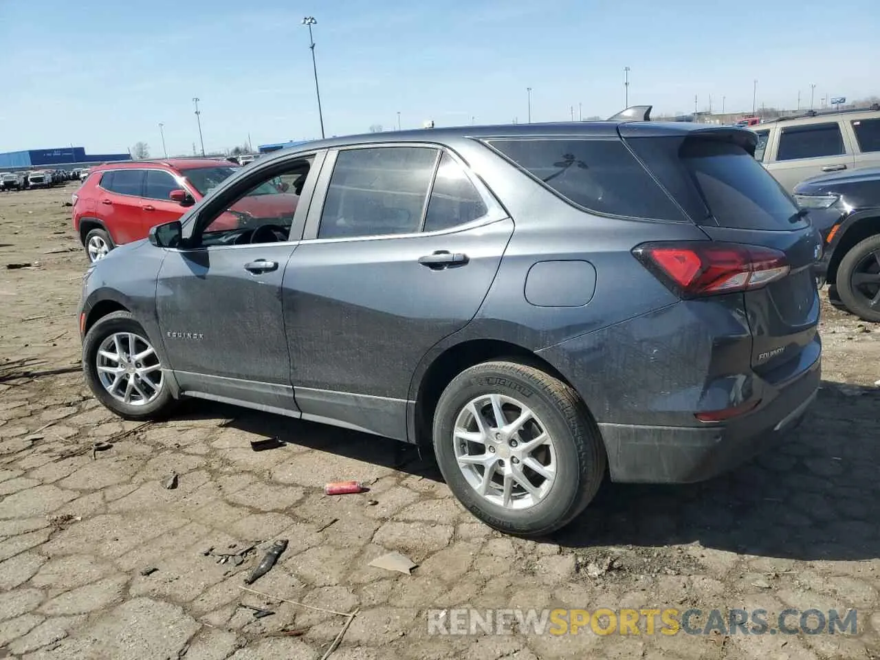 2 Photograph of a damaged car 3GNAXKEV1NS197946 CHEVROLET EQUINOX 2022