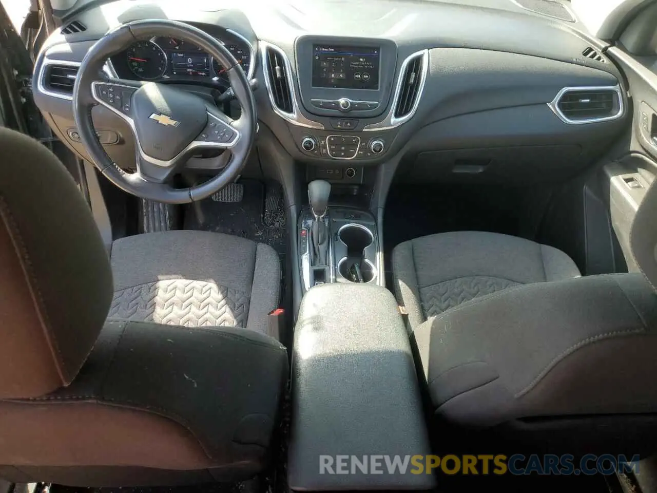 8 Photograph of a damaged car 3GNAXKEV1NS197946 CHEVROLET EQUINOX 2022