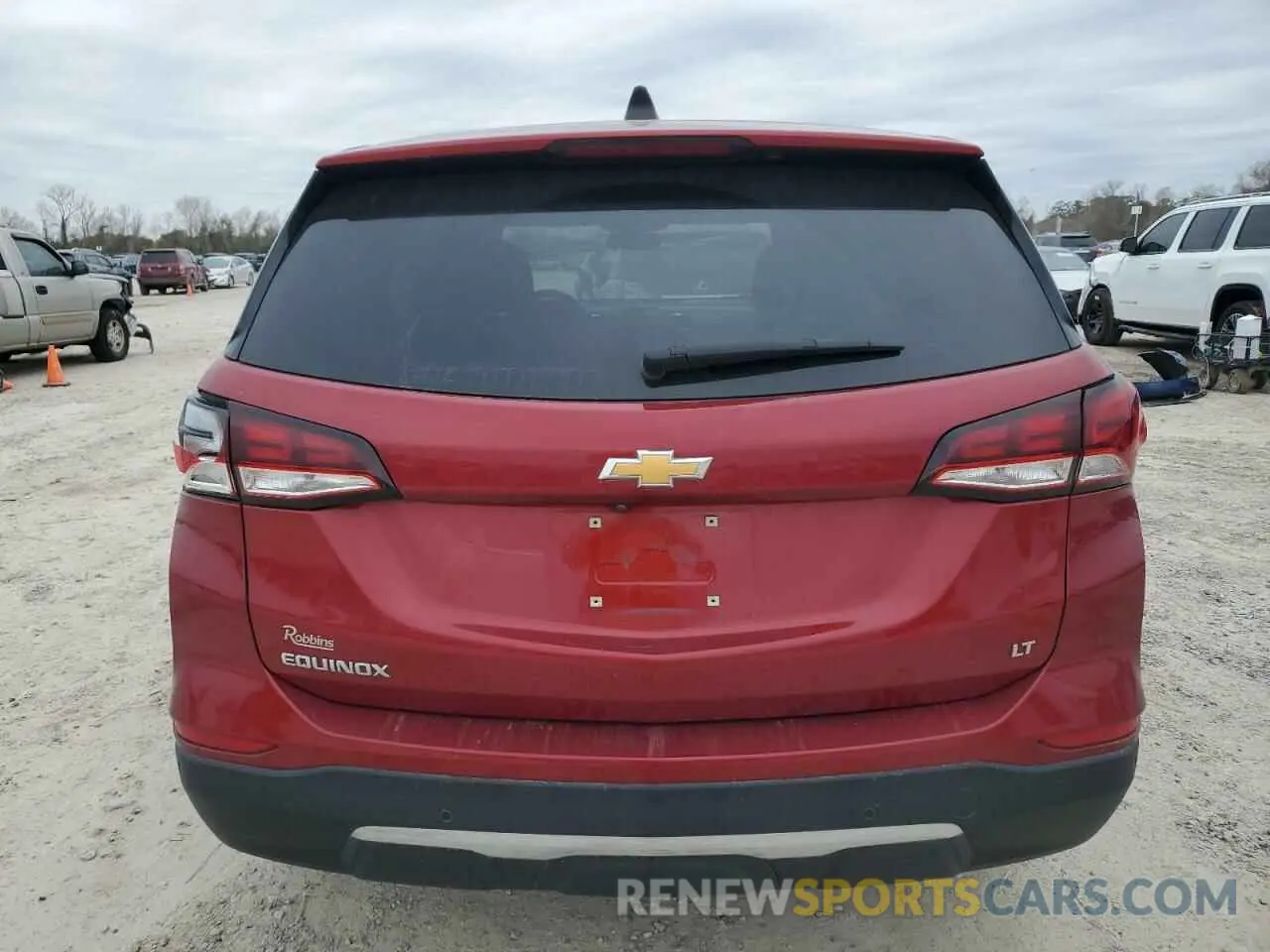 6 Photograph of a damaged car 3GNAXKEV2NL147129 CHEVROLET EQUINOX 2022