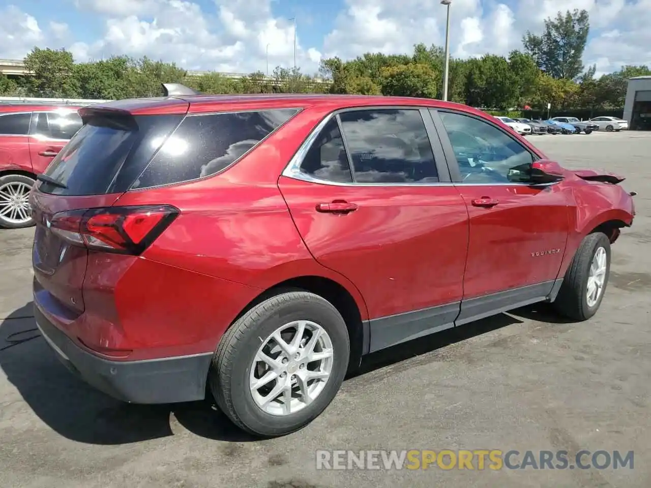 3 Photograph of a damaged car 3GNAXKEV2NL155151 CHEVROLET EQUINOX 2022