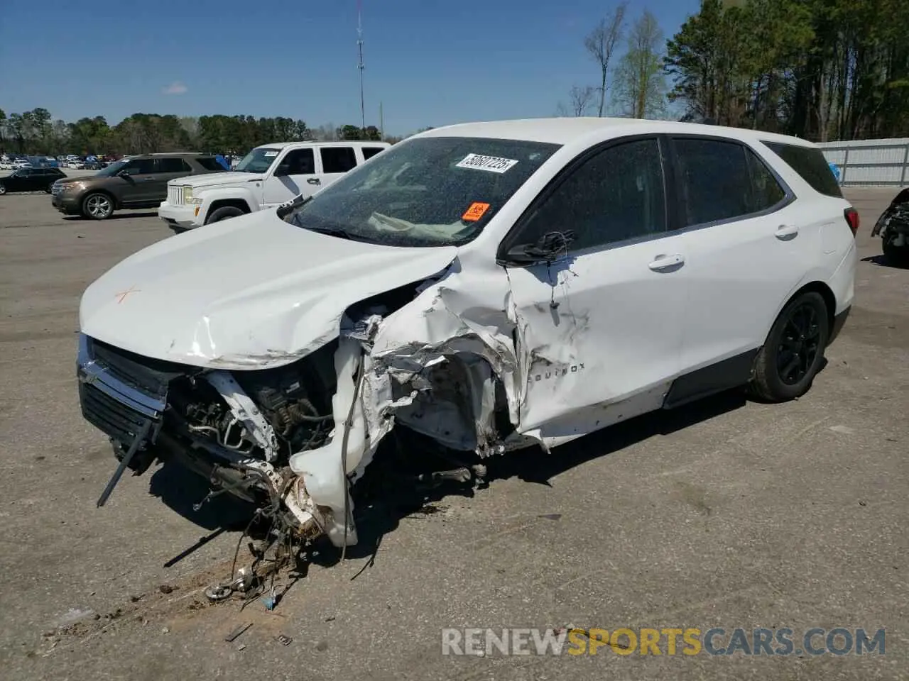 1 Photograph of a damaged car 3GNAXKEV2NL299685 CHEVROLET EQUINOX 2022