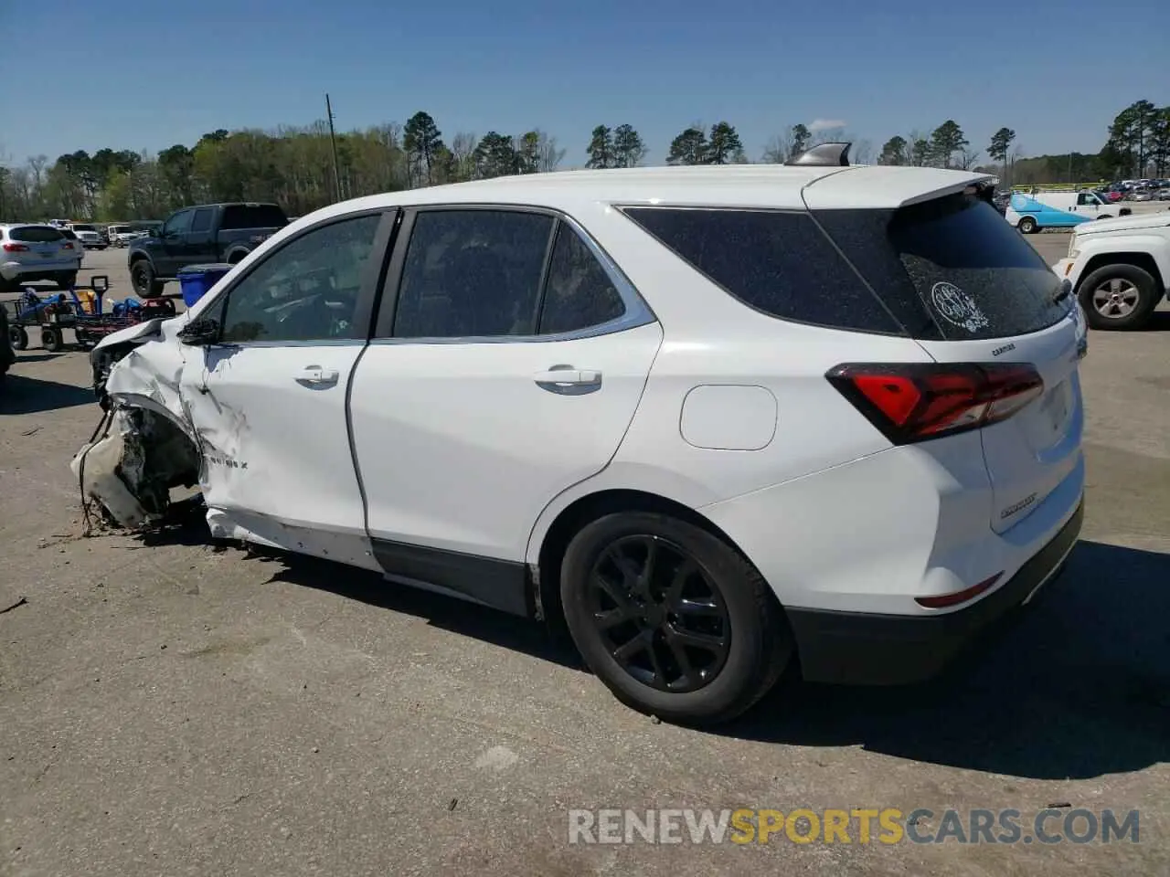 2 Photograph of a damaged car 3GNAXKEV2NL299685 CHEVROLET EQUINOX 2022