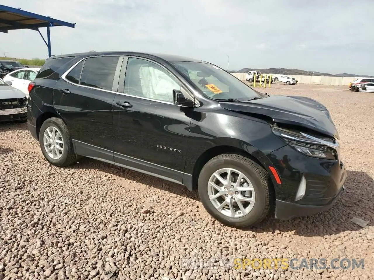 4 Photograph of a damaged car 3GNAXKEV3NL113961 CHEVROLET EQUINOX 2022