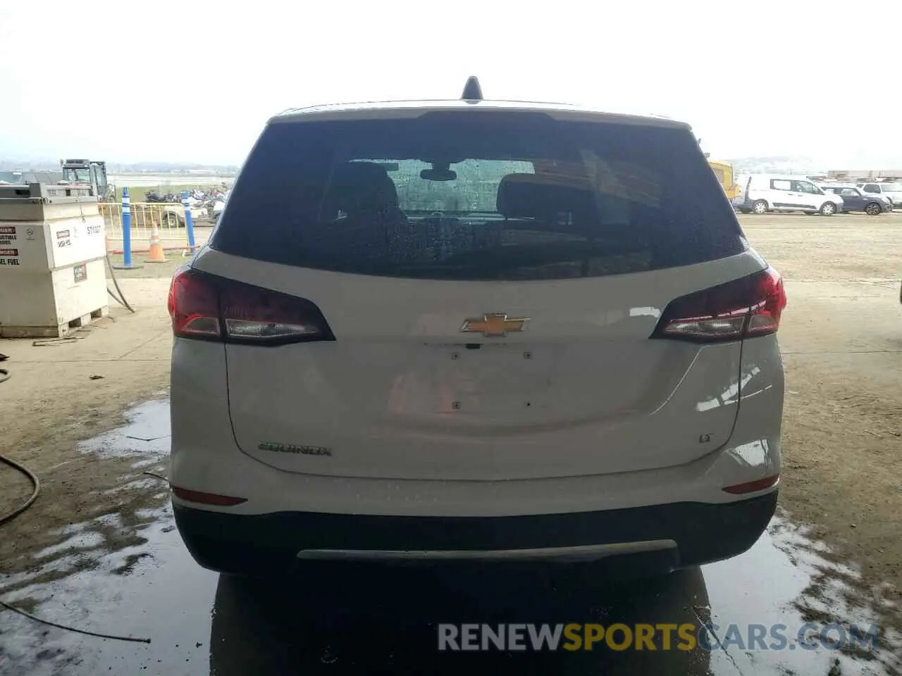 6 Photograph of a damaged car 3GNAXKEV3NL135426 CHEVROLET EQUINOX 2022