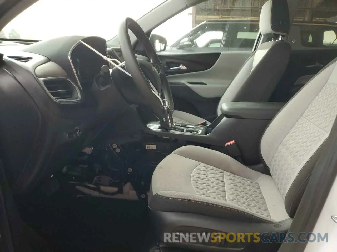 7 Photograph of a damaged car 3GNAXKEV3NL135426 CHEVROLET EQUINOX 2022