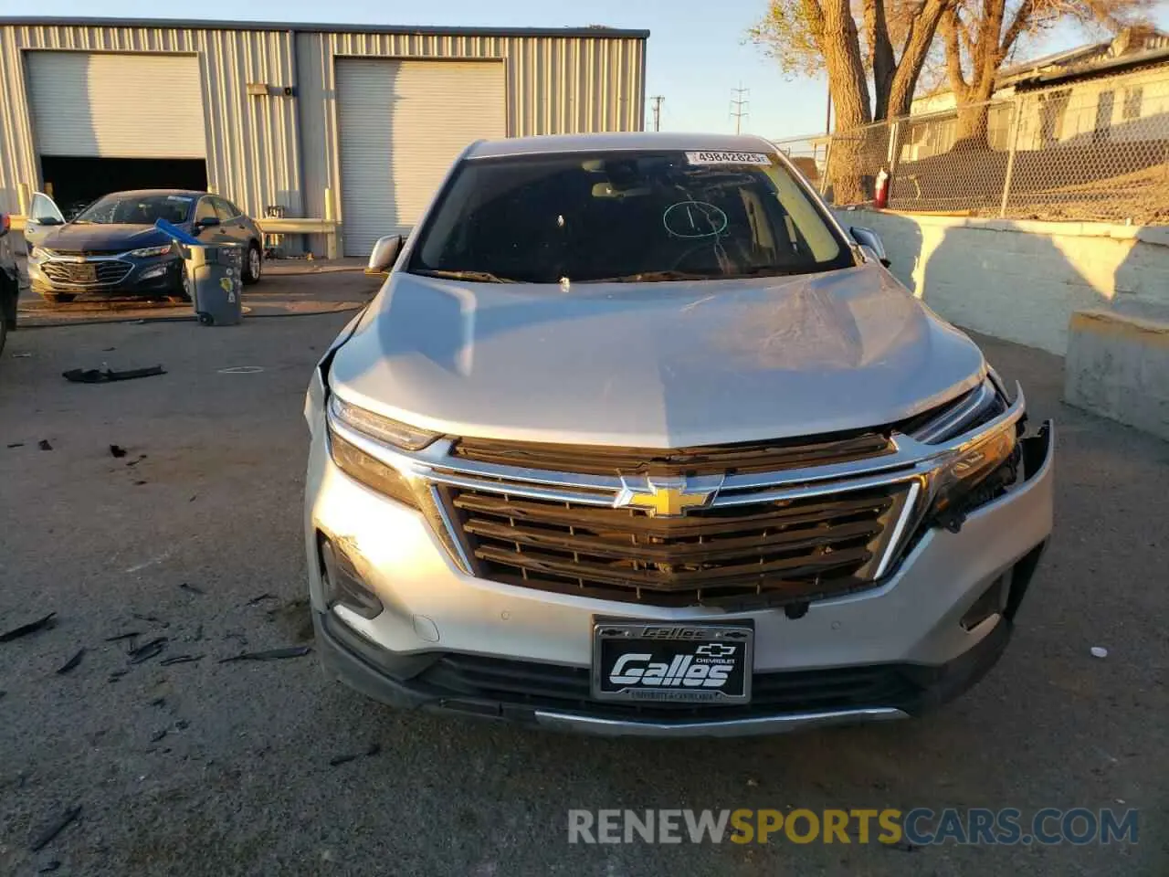 5 Photograph of a damaged car 3GNAXKEV3NL147737 CHEVROLET EQUINOX 2022